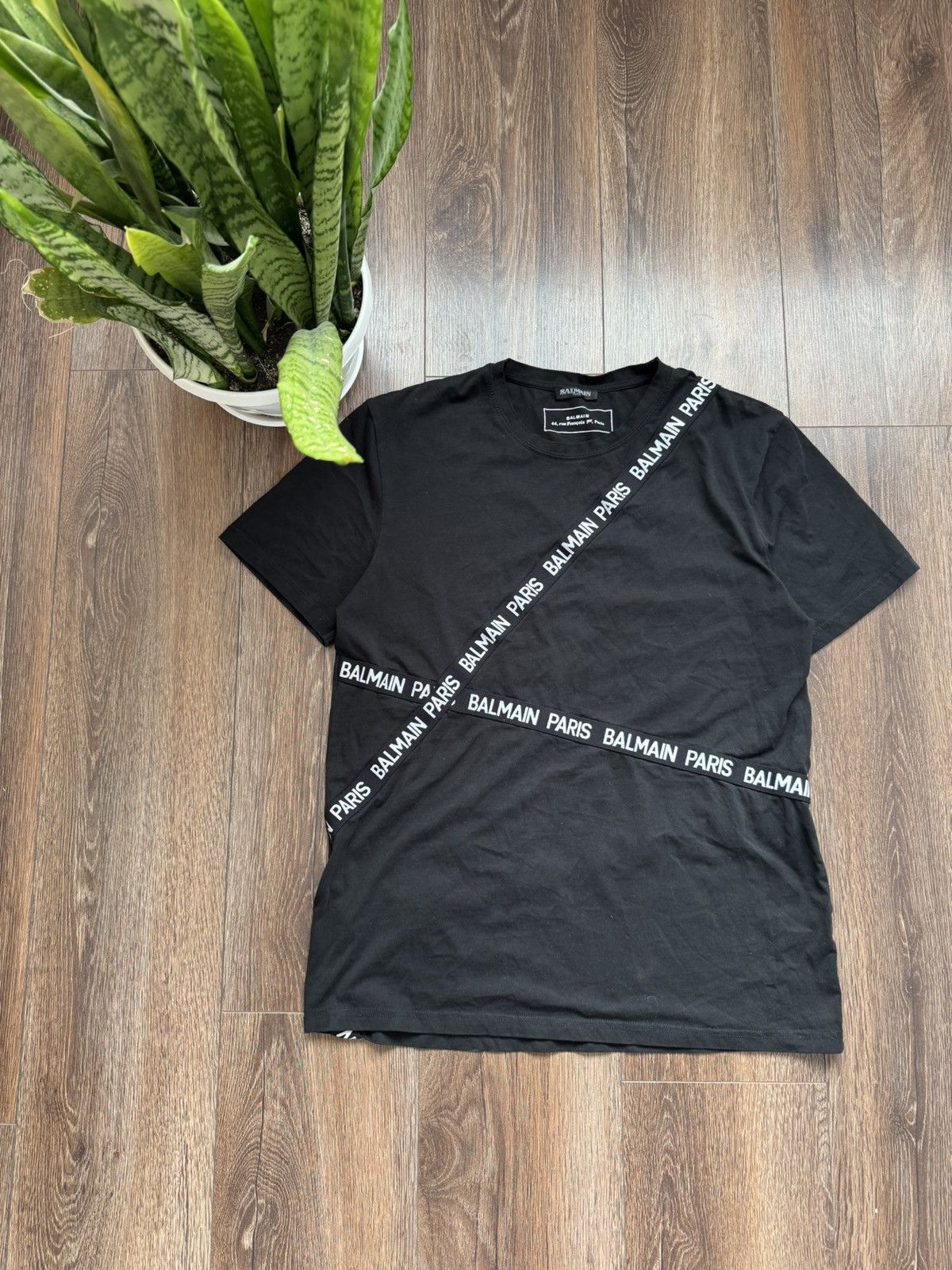 Balmain Balmain Paris men’s Logo Tape Diagonal Striped T-Shirt Black Size US L / EU 52-54 / 3 - 1 Thumbnail