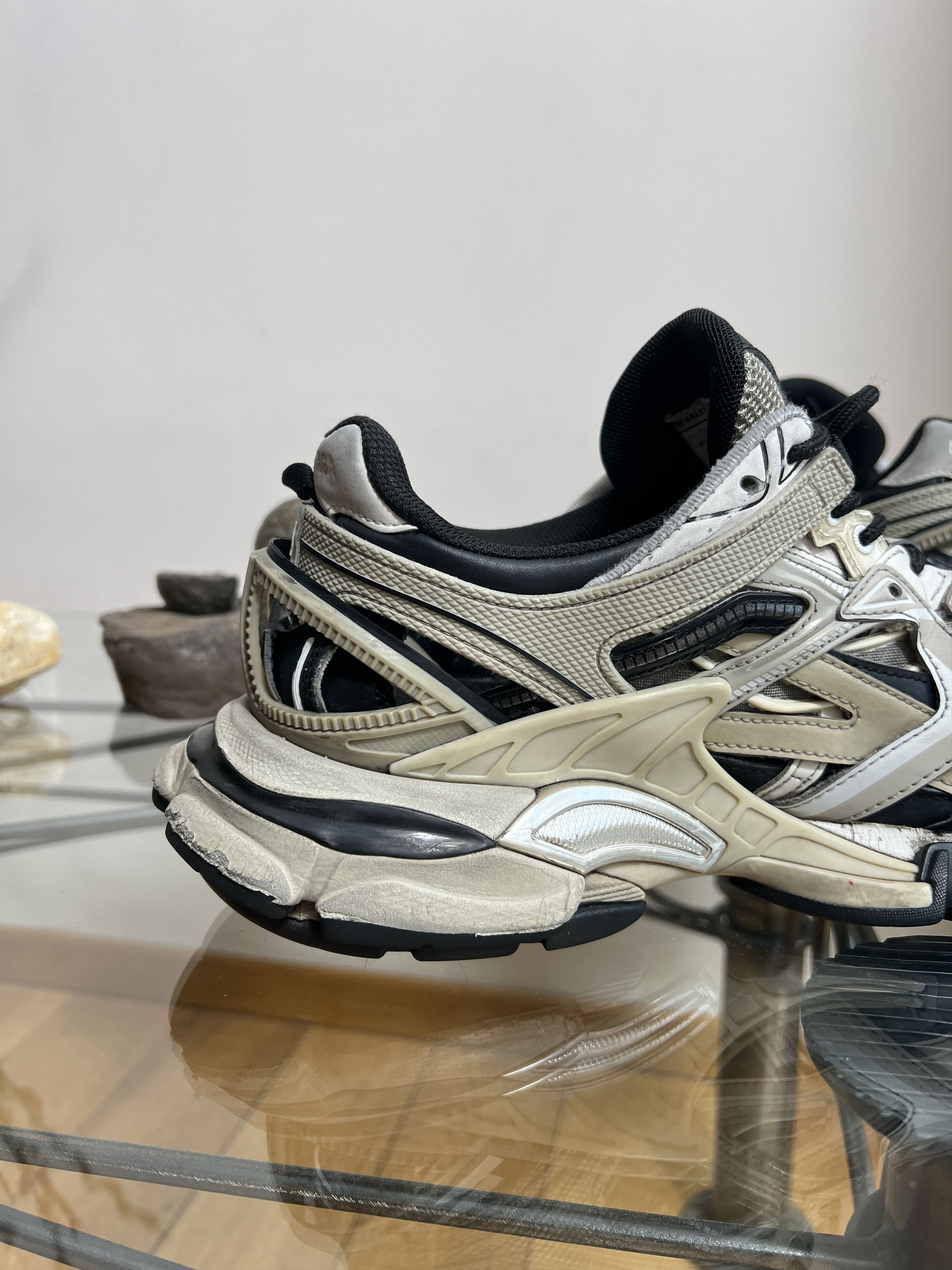 Balenciaga TRACK.2 BEIGE SZ EU 41 Size US 8 / EU 41 - 14 Thumbnail