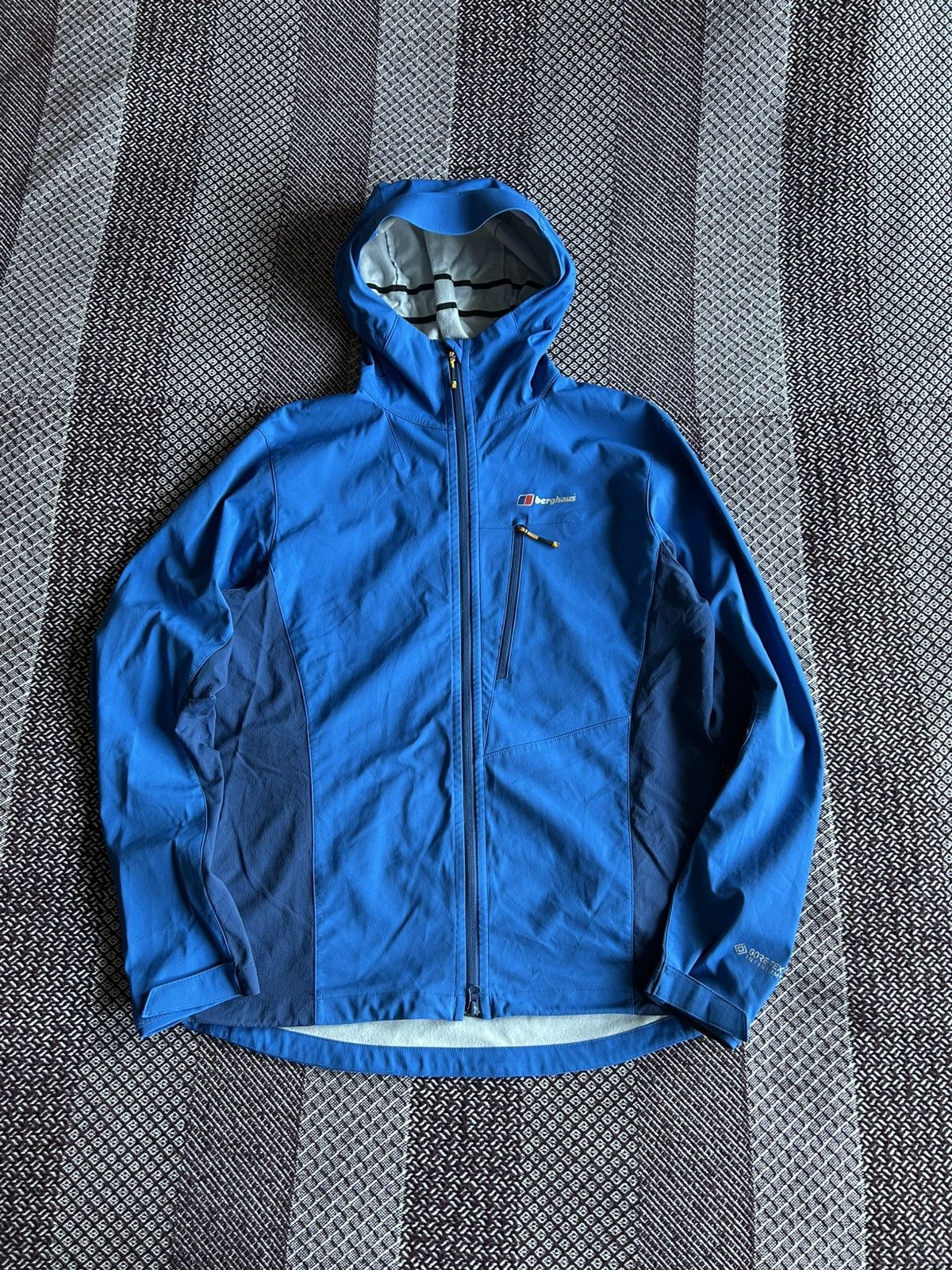 Berghaus Berghaus Gore-Tex Infitium Gorpcore Extrem Jacket Size Large Size US L / EU 52-54 / 3 - 1 Thumbnail