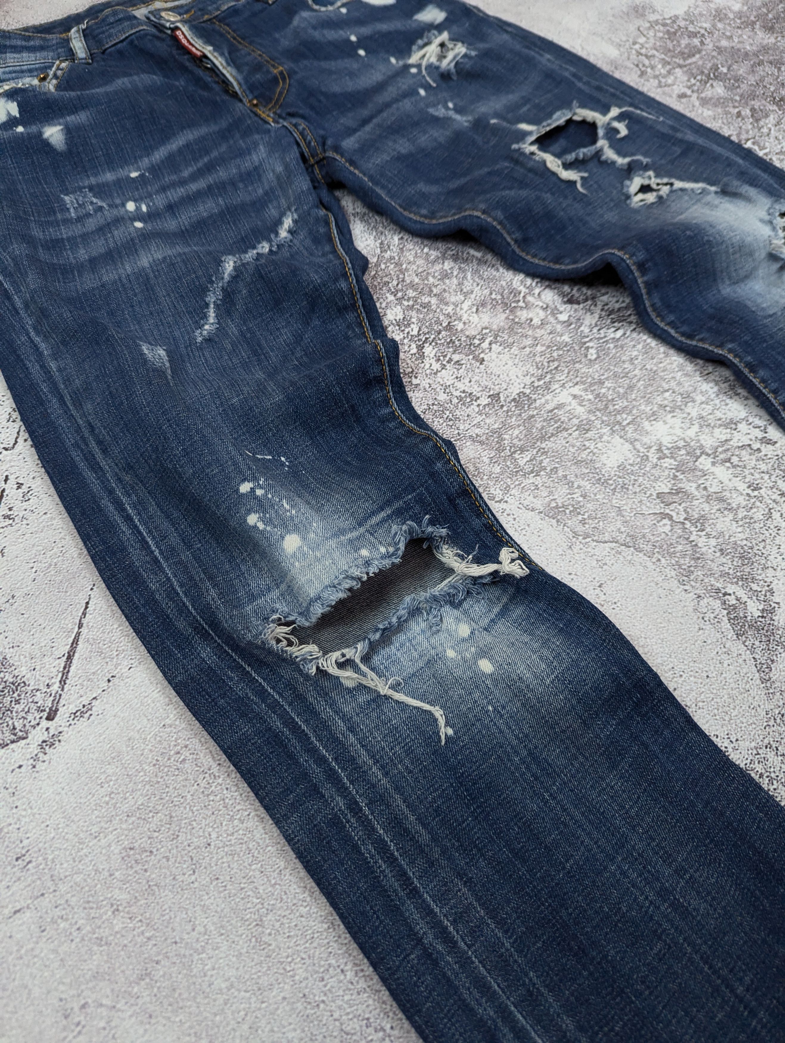 Dsquared2 Dsquared2 Skinny Dan Distressed Jeans Size US 33 - 8 Thumbnail