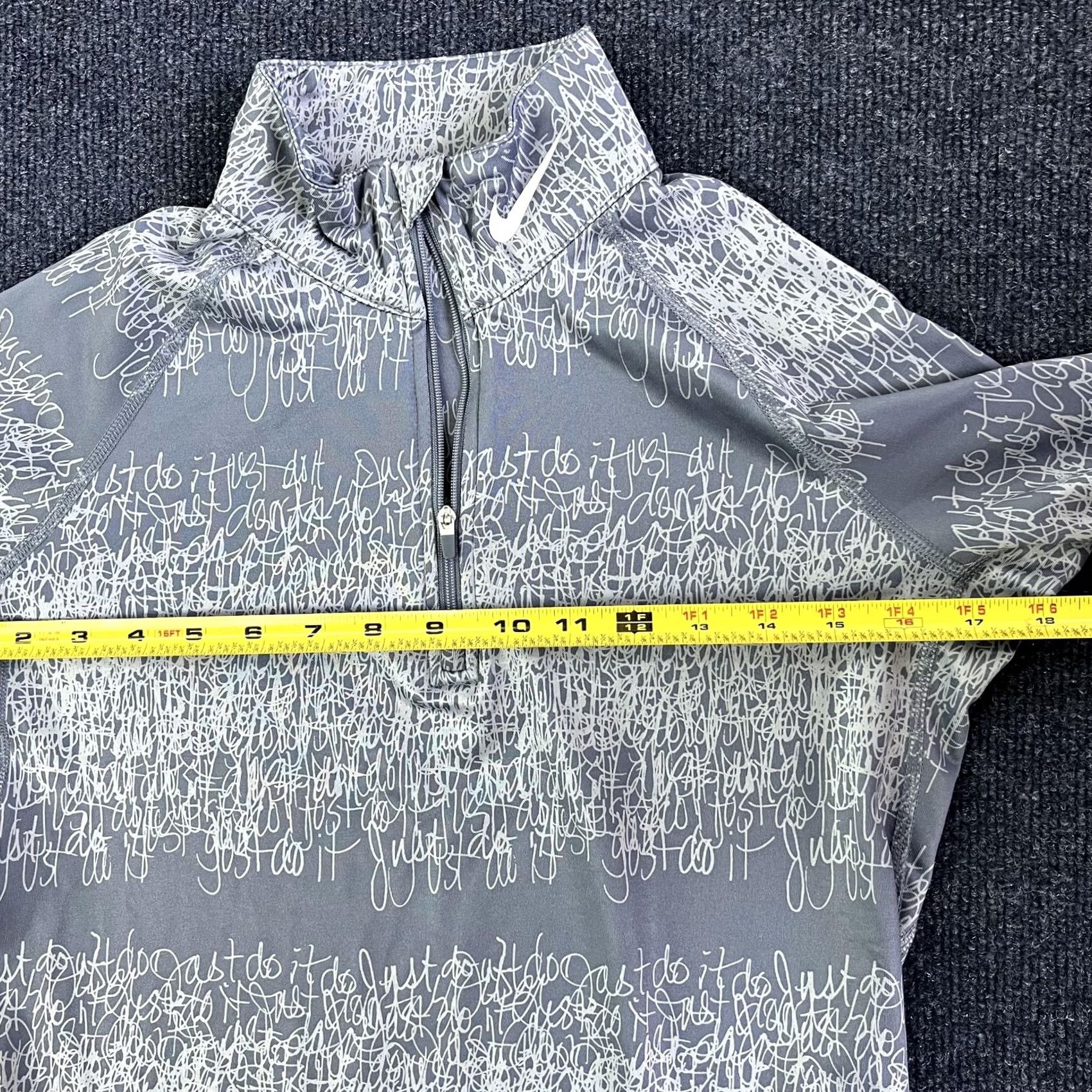 Nike Nike Therma-FIT Pullover Womens M Gray 1/4 Zip Long Sleeve Running Top Size M / US 6-8 / IT 42-44 - 5 Thumbnail