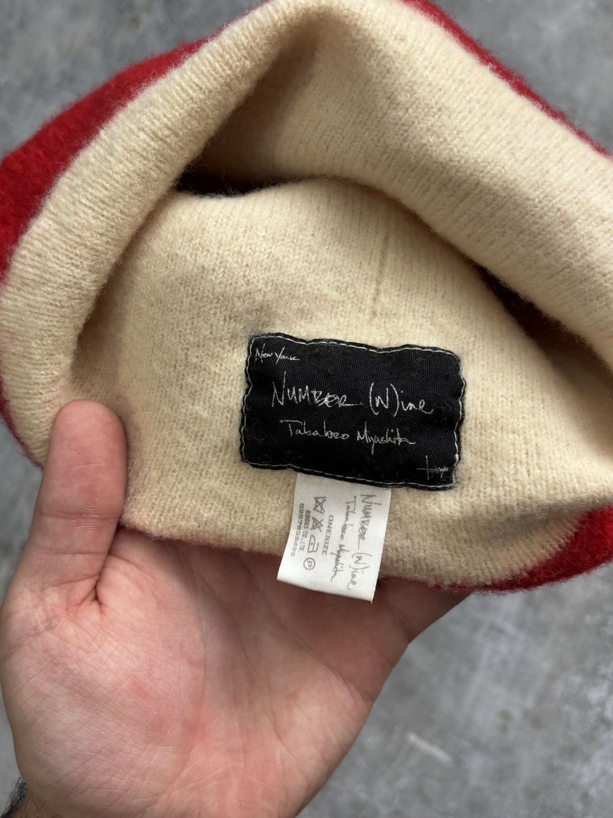 Number (N)ine Number Nine Touch Me Im Sick 03’ Balloon Beanie. Red Size ONE SIZE - 4 Thumbnail