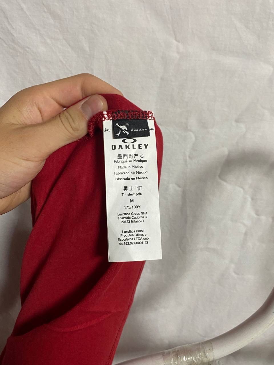 Oakley 👕 Oakley Graffiti Logo T-Shirt Size US M / EU 48-50 / 2 - 6 Thumbnail