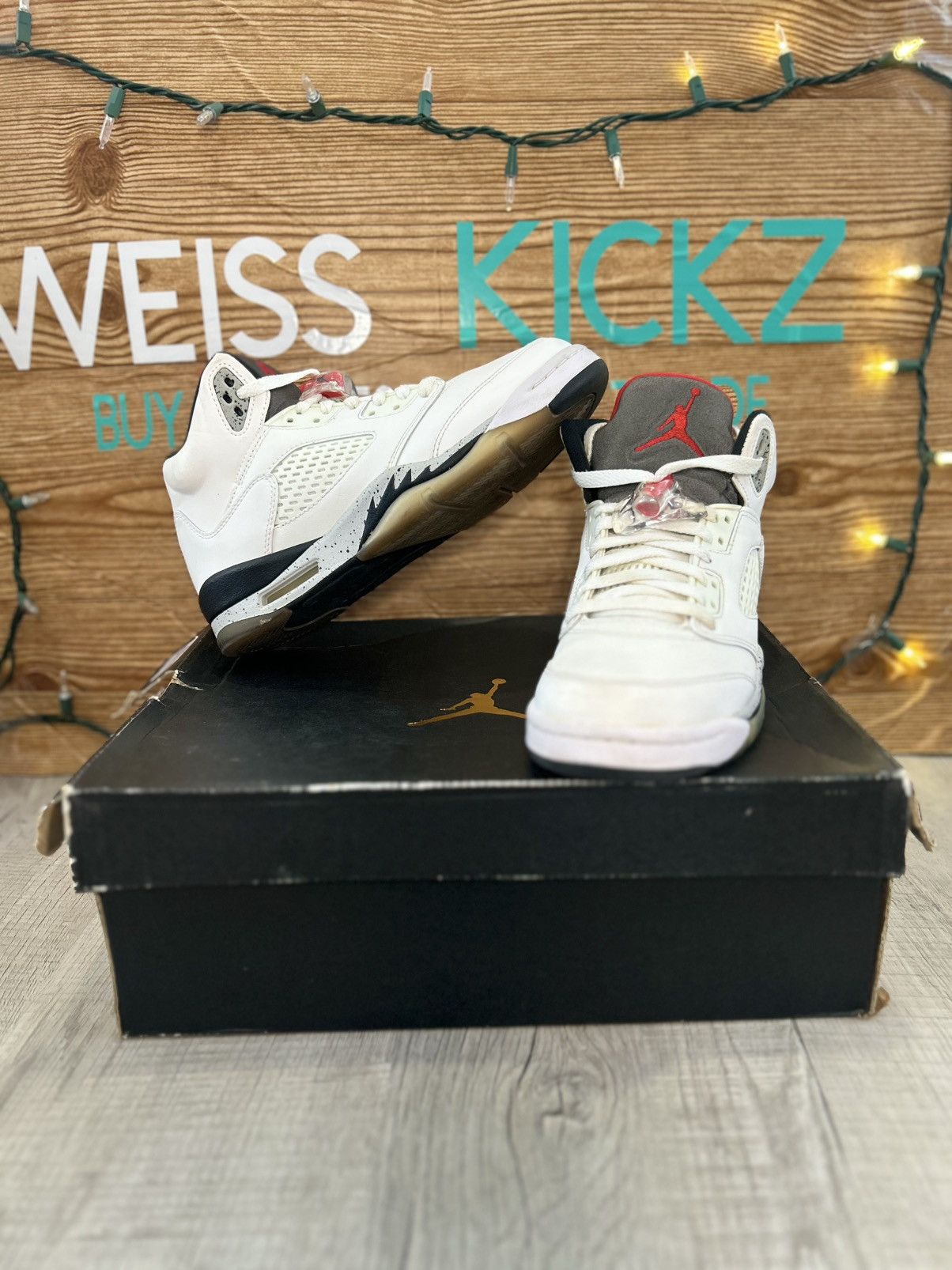 Jordan Brand Jordan 5 white cement Size US 6.5 / EU 39-40 - 1 Thumbnail