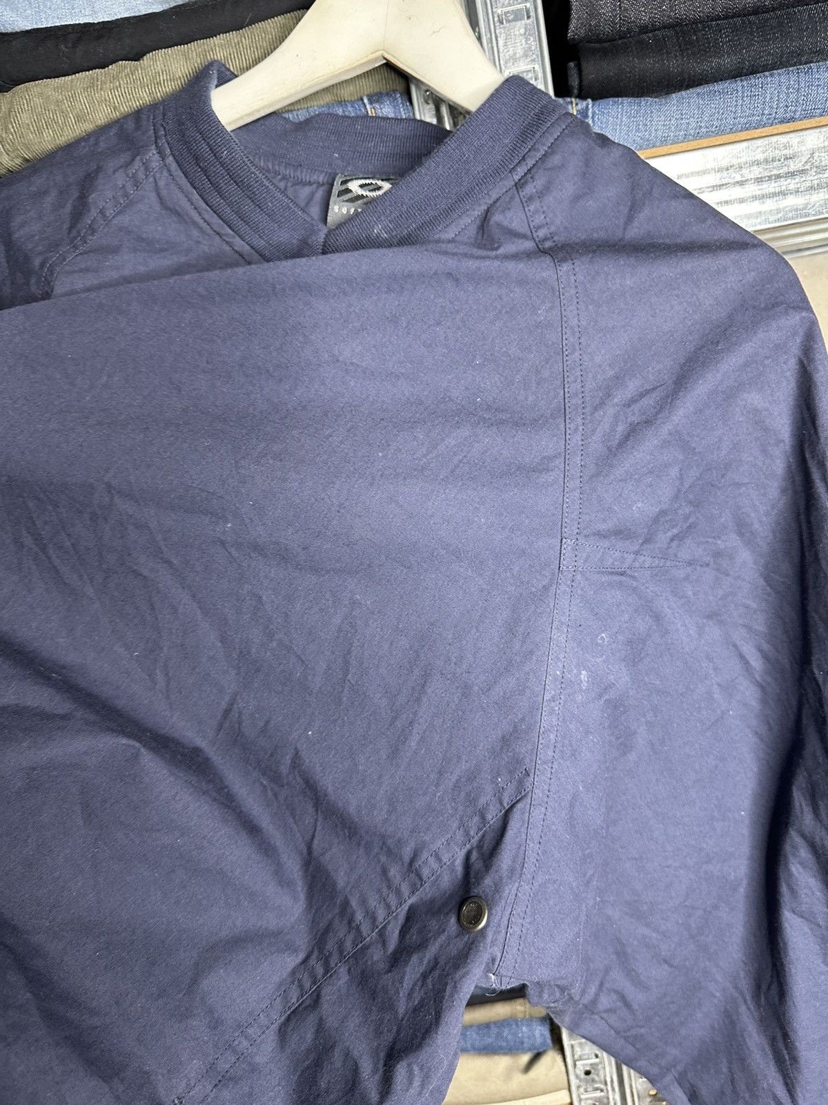 Oakley Vintage Oakley Software V-Neck Windbreaker Pullover Logo S Size US S / EU 44-46 / 1 - 11 Thumbnail