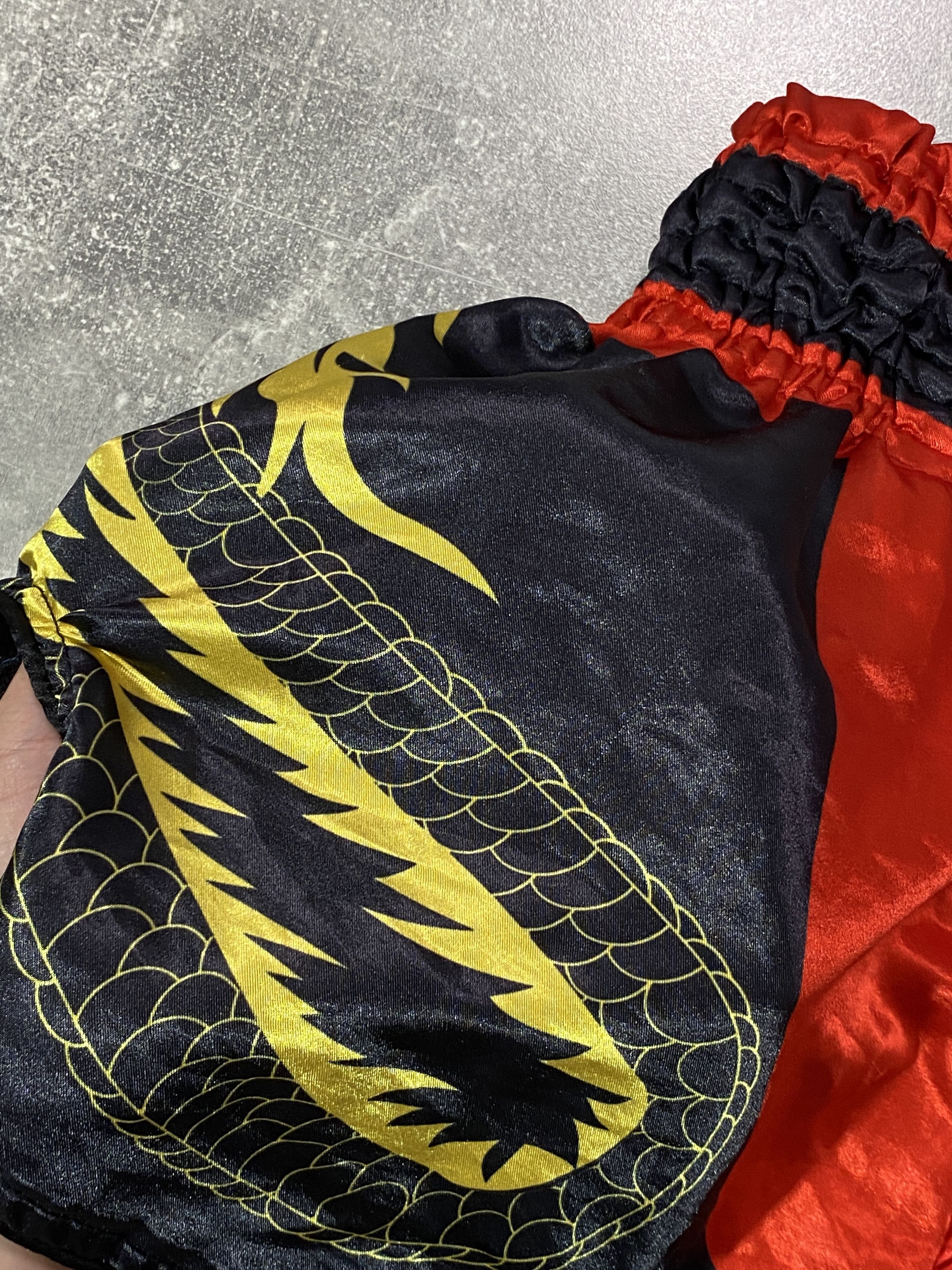 Japanese Brand Vintage Y2K Muay-Thai Japanese Dragon Shorts Size US 30 / EU 46 - 5 Thumbnail