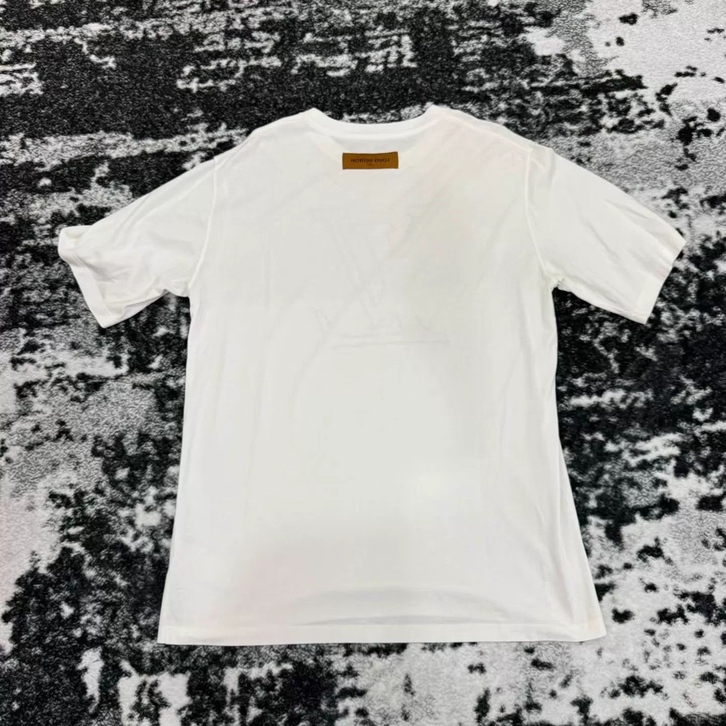 Louis Vuitton Louis Vuitton Embroidered LV Short Sleeve 4L Size US XXL / EU 58 / 5 - 4 Thumbnail