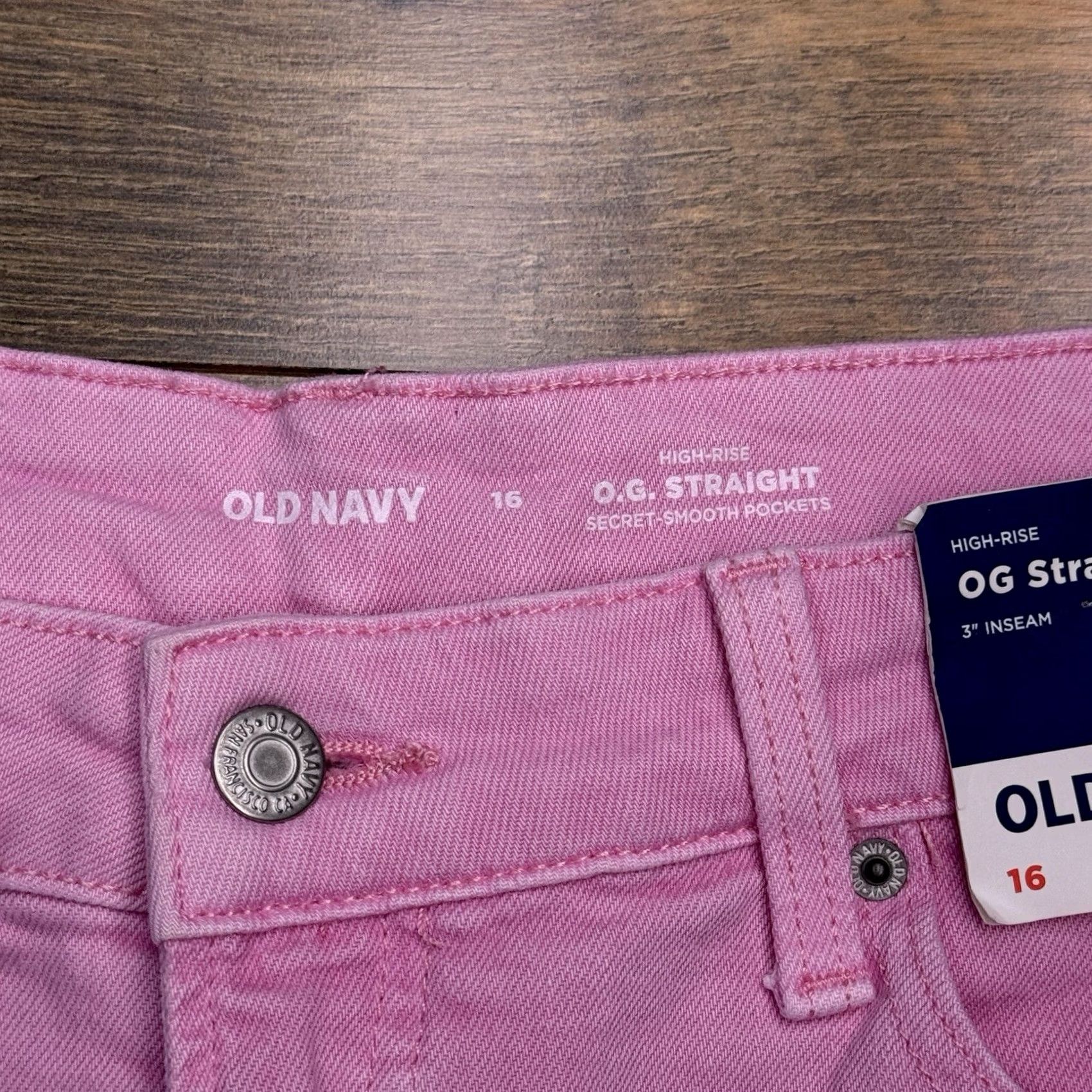 Old Navy Old Navy Womens 16 Pink High Rise 3 Inch Cut-Off Shorts Denim Stretch Baggy Beach Casual Size 38" / US 16 / IT 52 - 3 Thumbnail