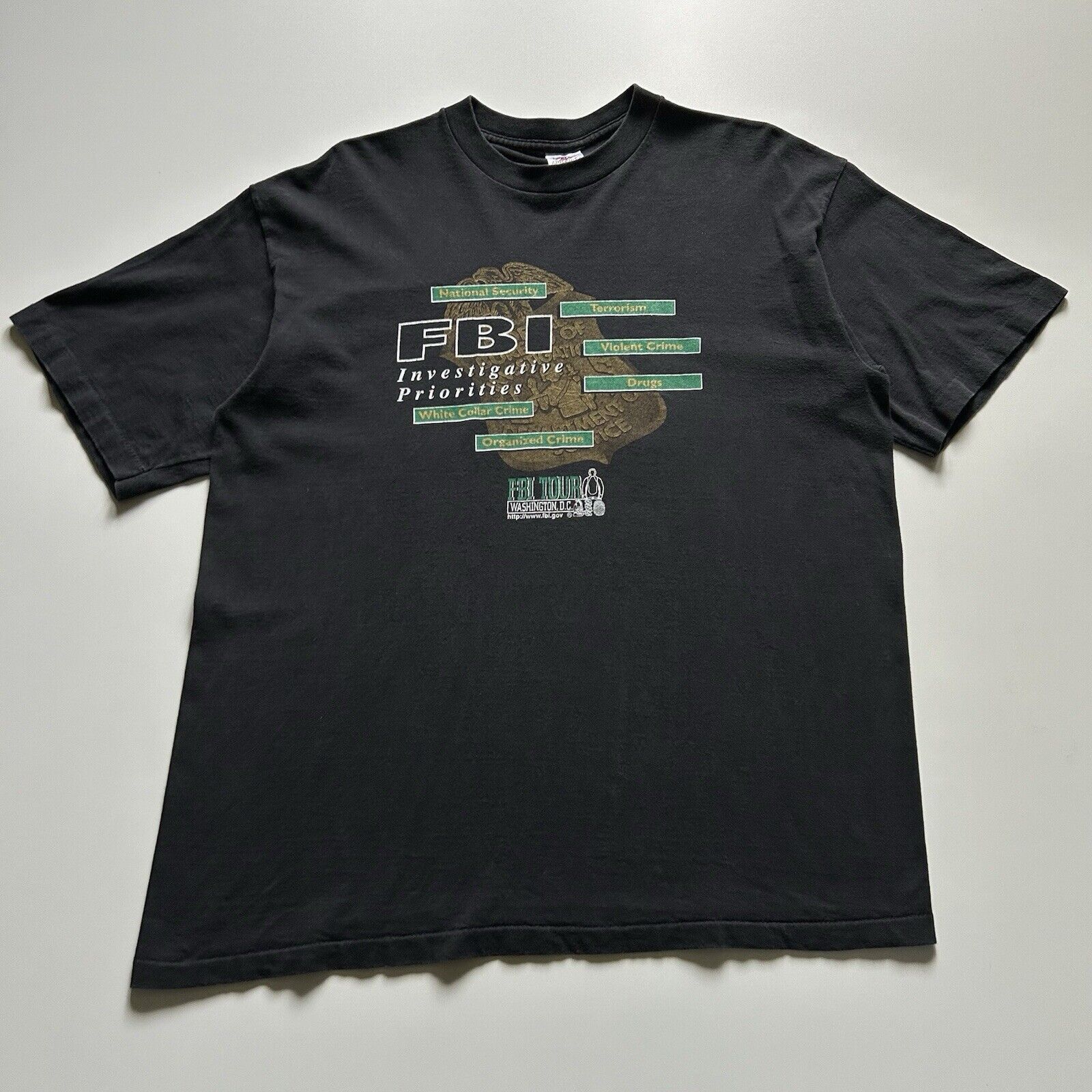 Vintage Vintage 90s FBI Washington DC T Shirt XL Made In USA Faded Size US XL / EU 56 / 4 - 1 Thumbnail