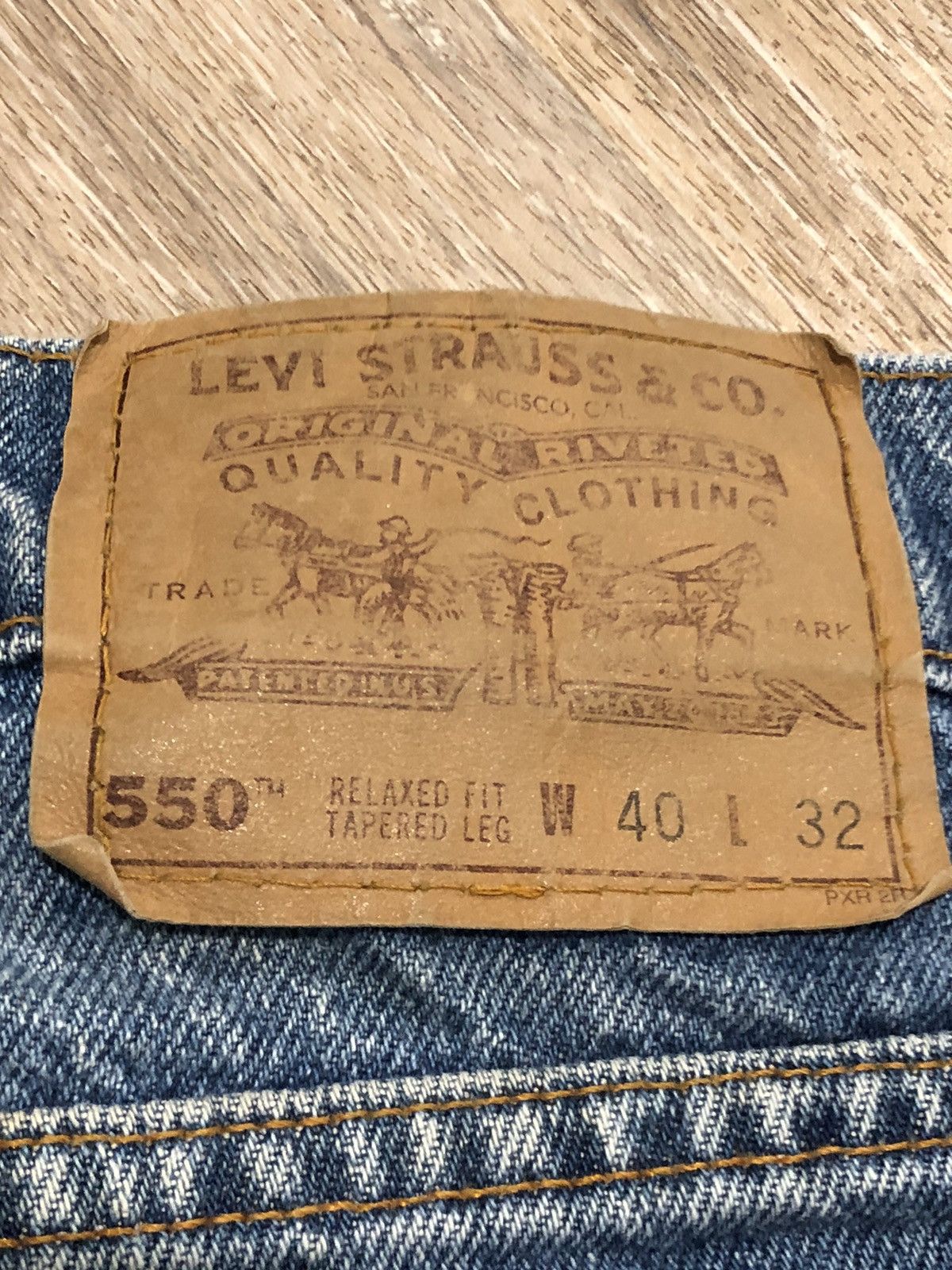 Levi's Vintage Levis 550 Jeans Mens 40x32 Blue Relaxed Orange Tab Size US 40 / EU 56 - 7 Thumbnail