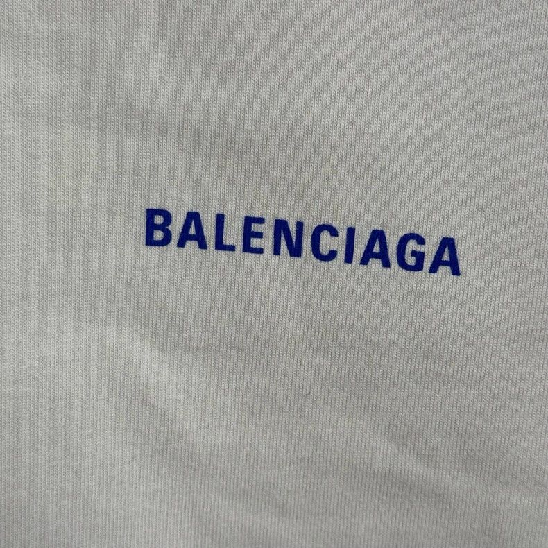 Balenciaga Balenciaga Beige Short Sleeve with Front and Back Logo Size US S / EU 44-46 / 1 - 4 Thumbnail