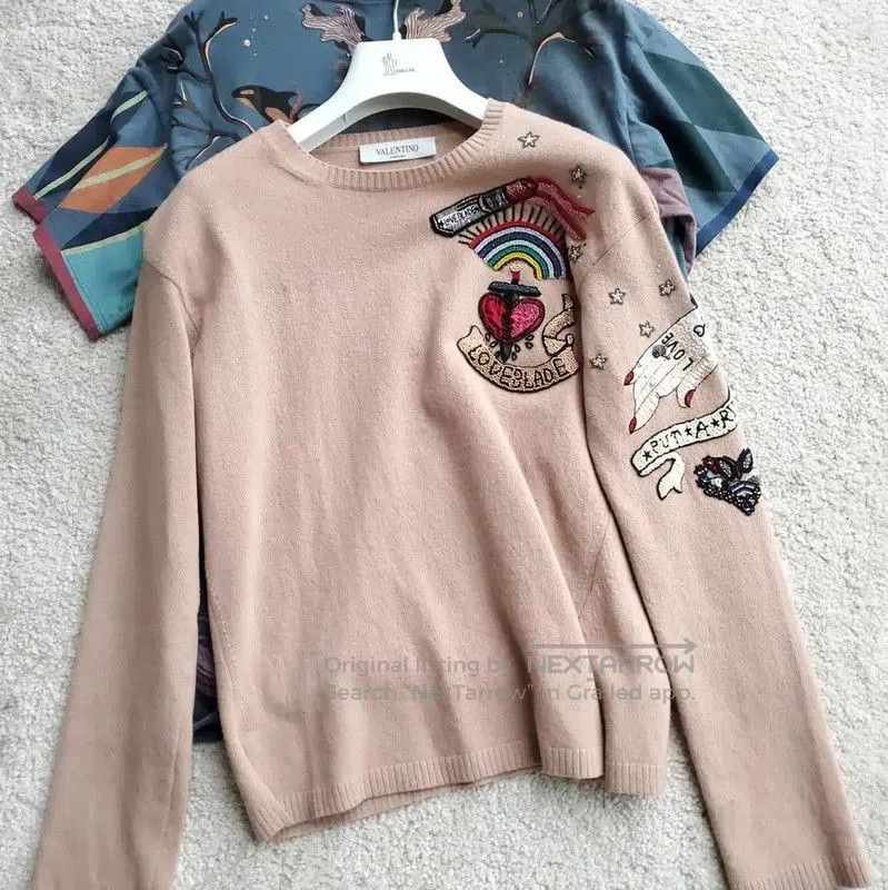 Valentino Valentino Cashmere Embroidered Sweater for Women . Size S / US 4 / IT 40 - 5 Thumbnail
