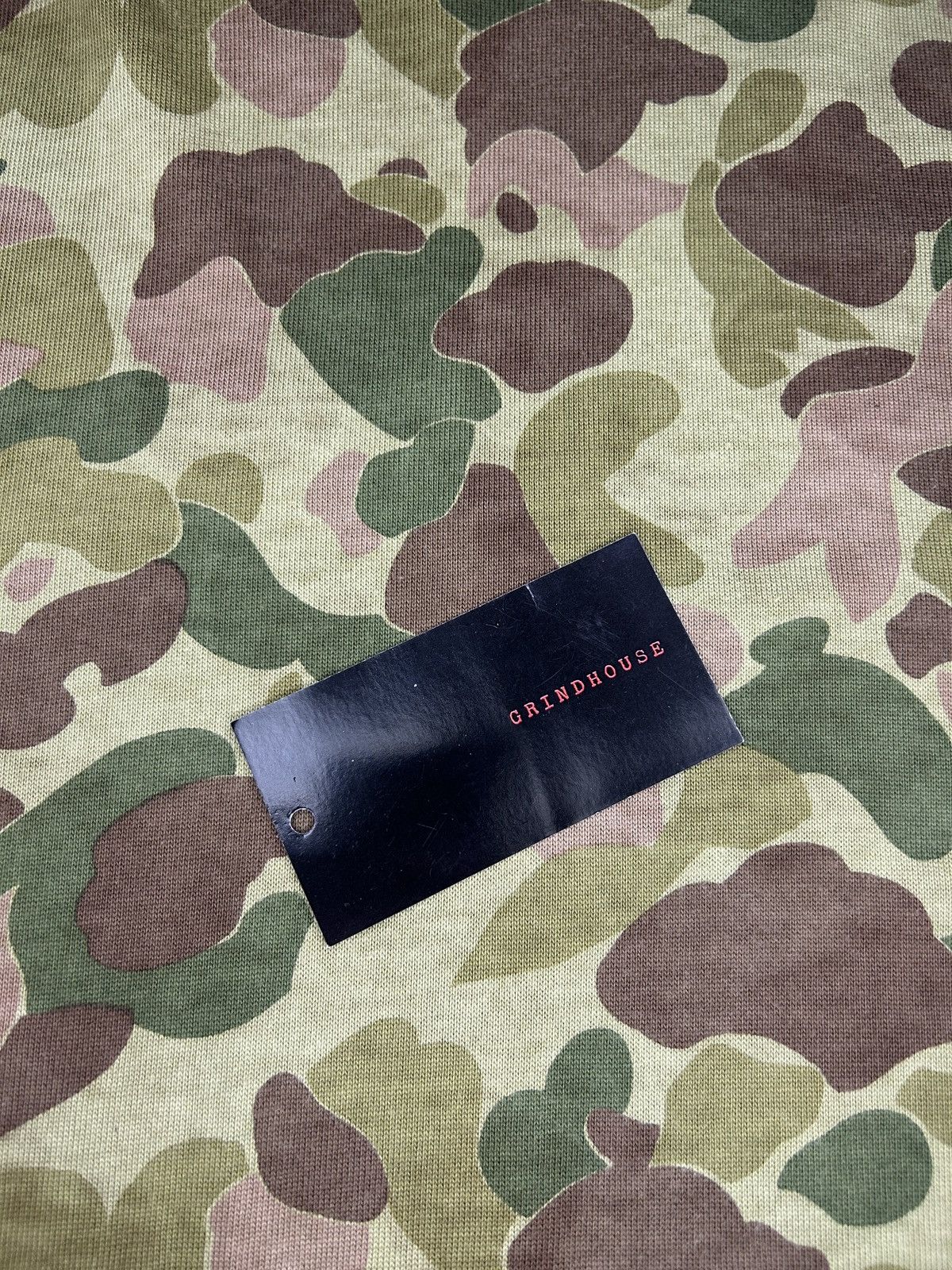Junya Watanabe F/W 06 Camo Bulldog T-Shirt Size US M / EU 48-50 / 2 - 11 Thumbnail