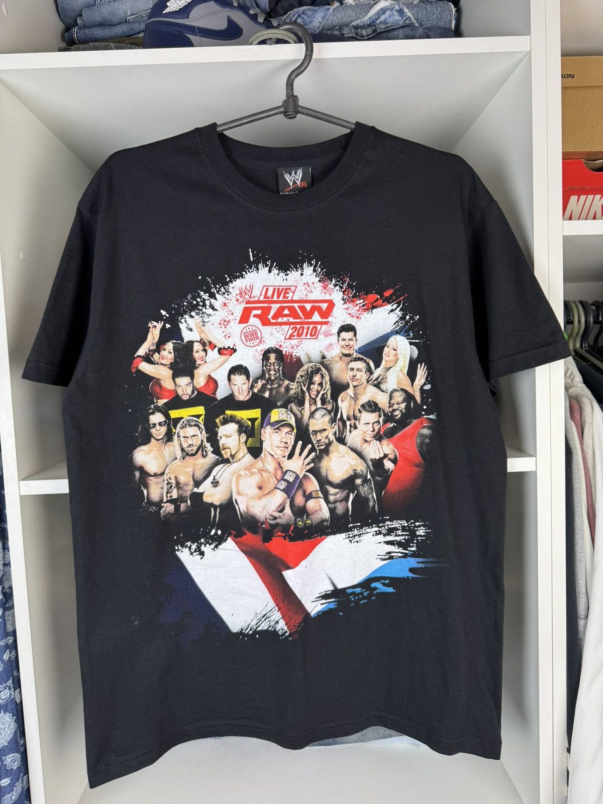 WWE WWE The Raw 2010 Wrestling T-shirt Size US M / EU 48-50 / 2 - 1 Thumbnail