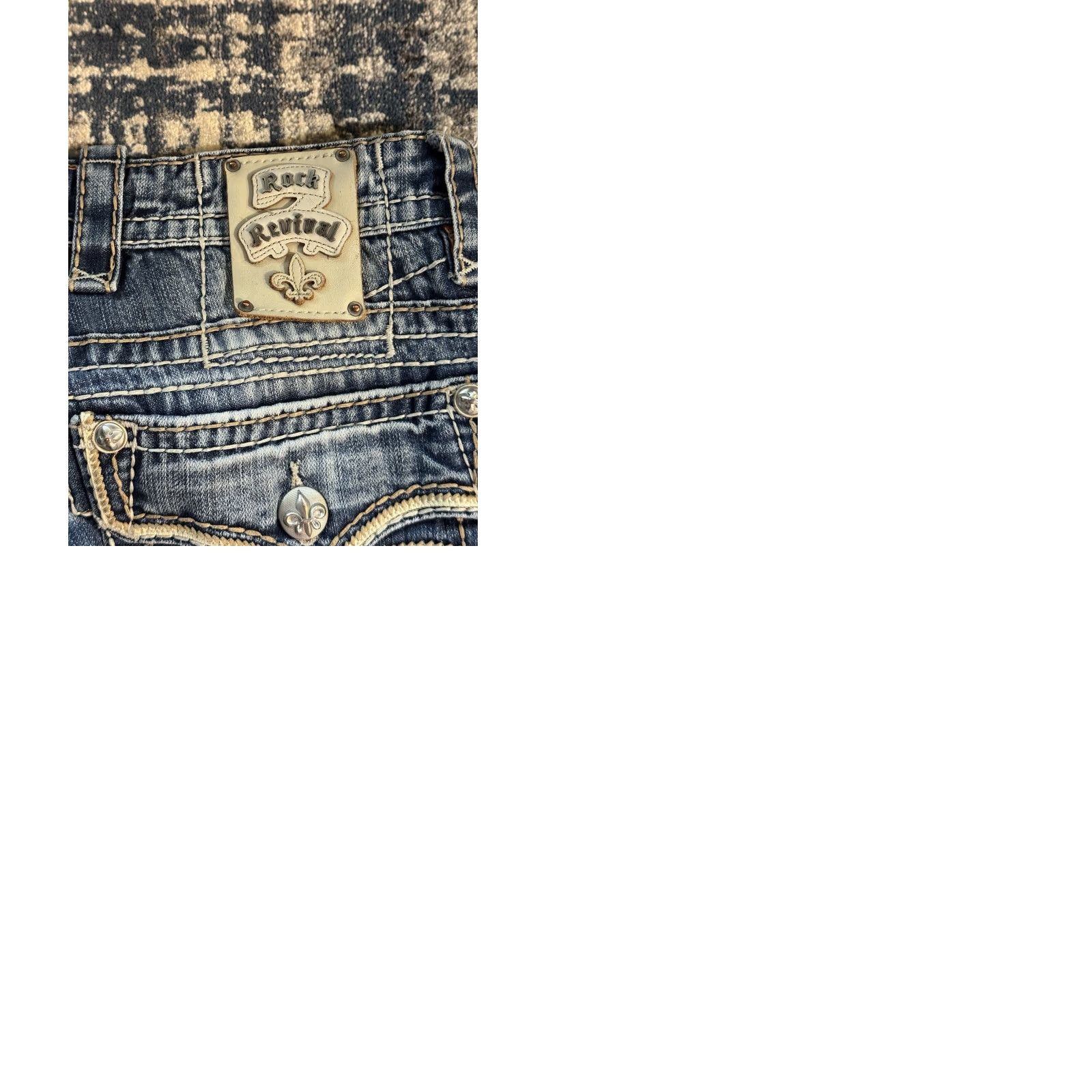 Vintage VINTAGE ROCK REVIVAL Jeans Men 33x31 Relaxed Straight Distressed Denim Blue 5-Pocket Rock revival 90s Motorcycle Rock Size US 33 - 9 Thumbnail
