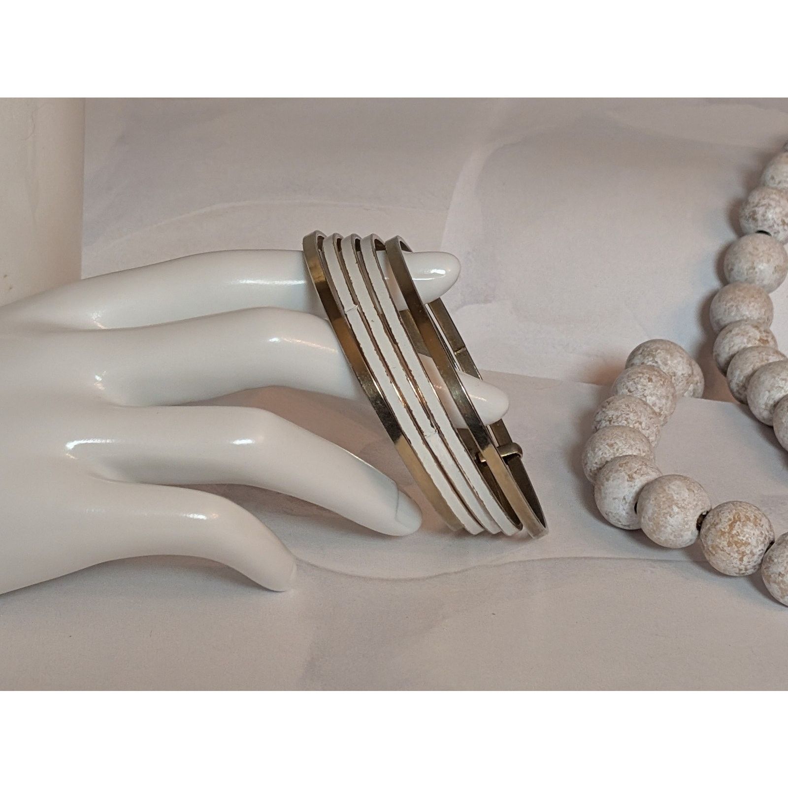 Vintage VTG 1980s Classic Gold-Tone & White Enamel 5-Bangle Bracelet Size ONE SIZE - 1 Thumbnail