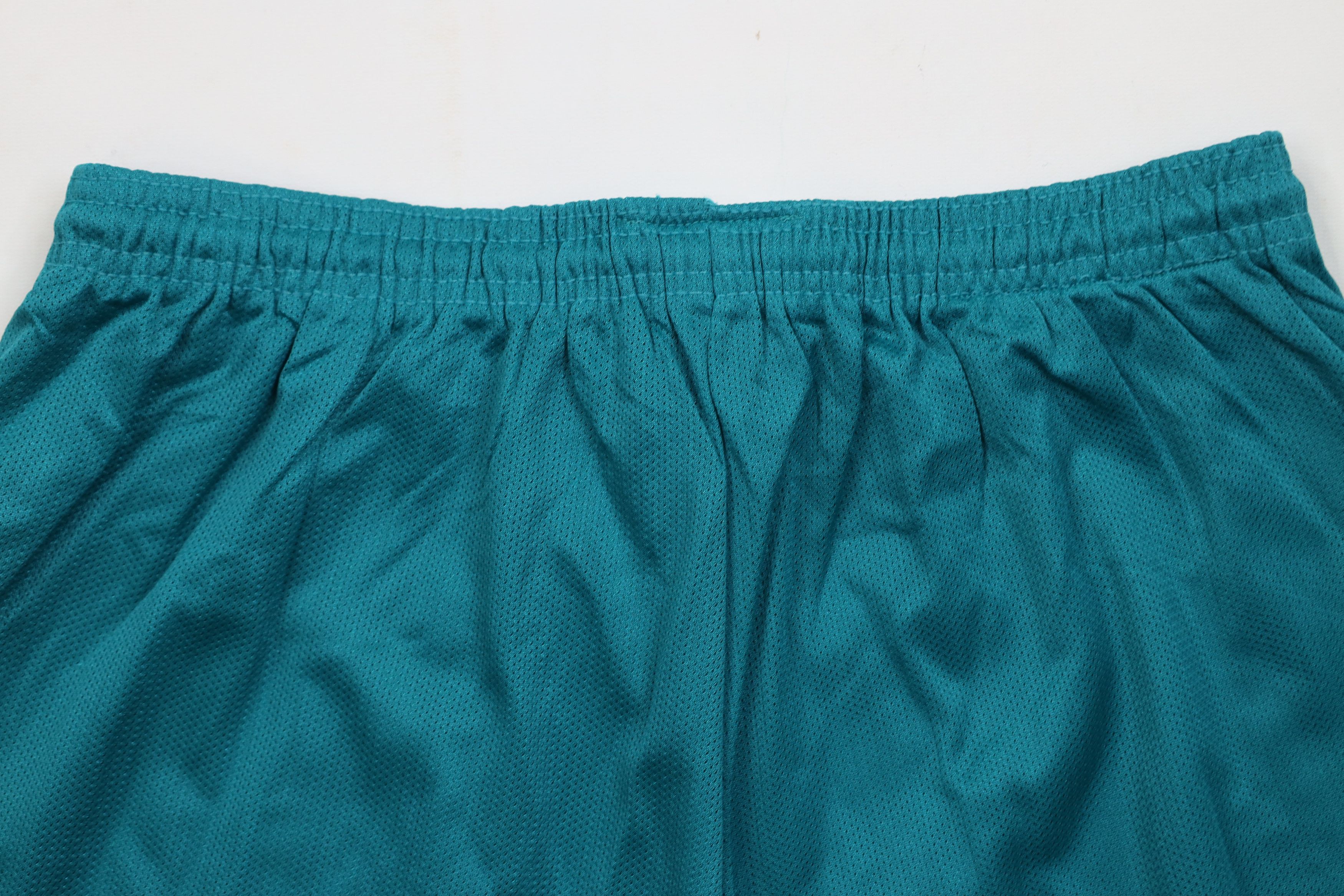 Adidas Deadstock Vintage 90s Adidas Above Knee Mesh Shorts USA Size US 36 / EU 52 - 12 Thumbnail