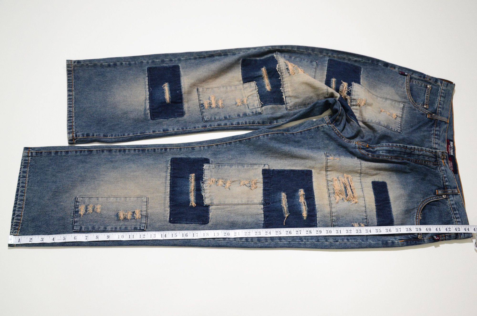 Phat Farm [Stain on buttock] Loose Fit Scratches & Patches 90s Hiphop Size US 34 / EU 50 - 15 Thumbnail
