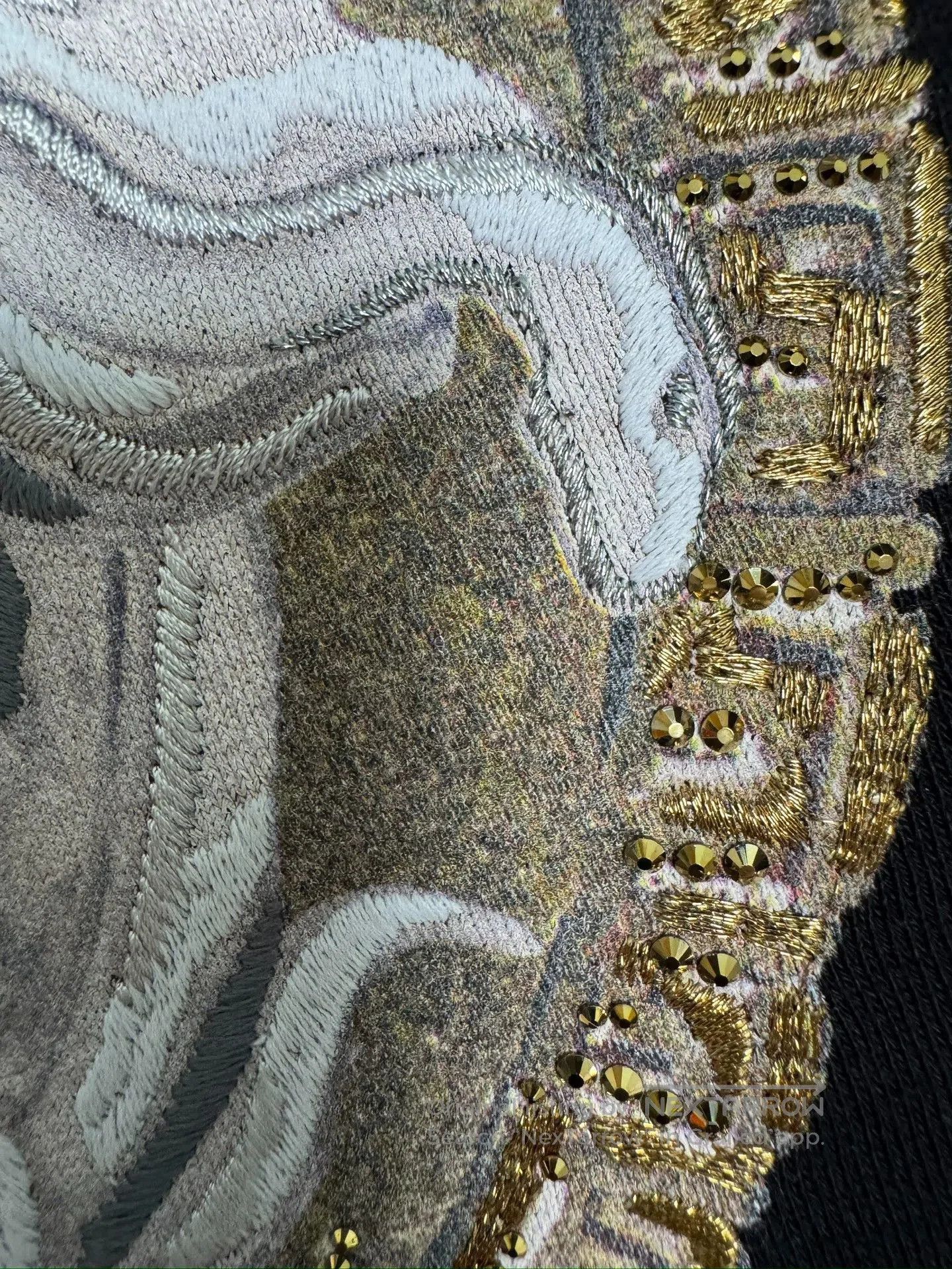 Versace versace black long sleeve hoodie with embroidery. Size US L / EU 52-54 / 3 - 7 Thumbnail