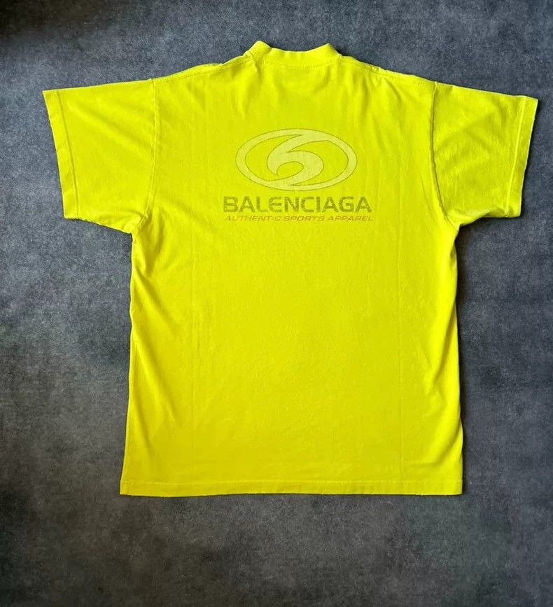 Balenciaga Balenciaga Short Sleeve Size US S / EU 44-46 / 1 - 2 Thumbnail