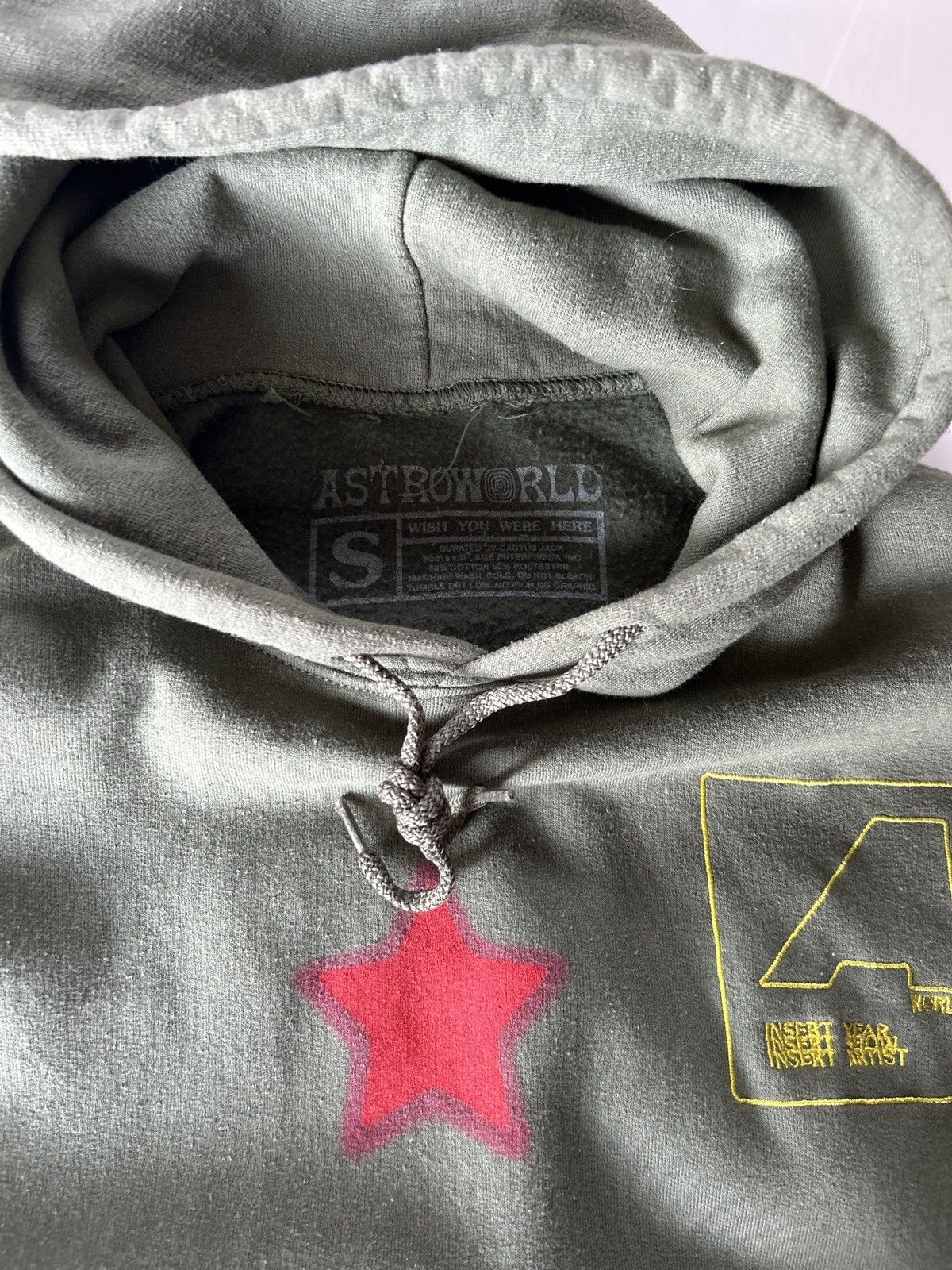 Travis Scott Astroworld shattered faces hoodie Size US S / EU 44-46 / 1 - 3 Thumbnail