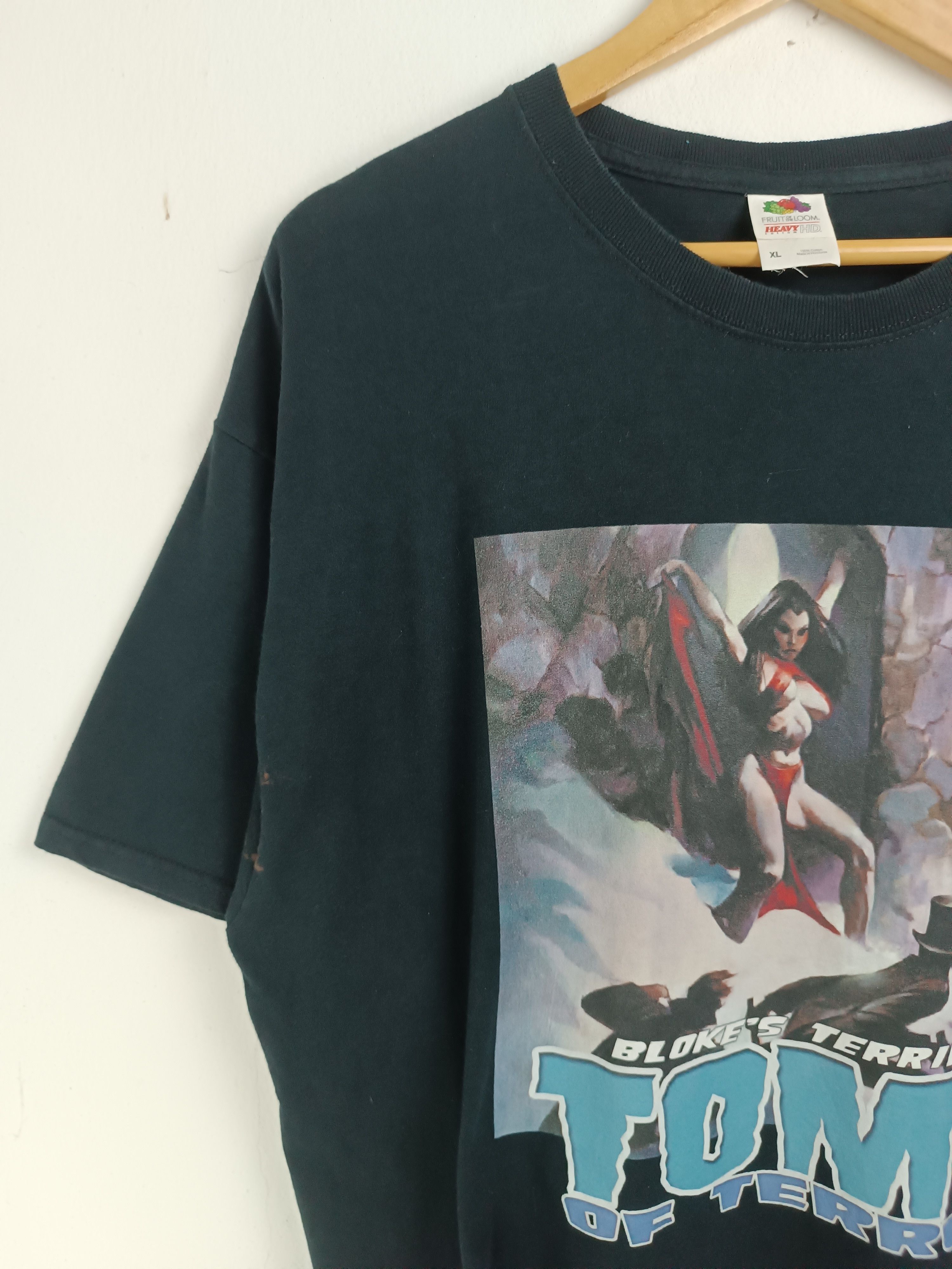 Vintage VINTAGE 2000s BLOKE'S TERRIBLE TOMB OF TERROR SEXY HORROR Size US XL / EU 56 / 4 - 6 Thumbnail