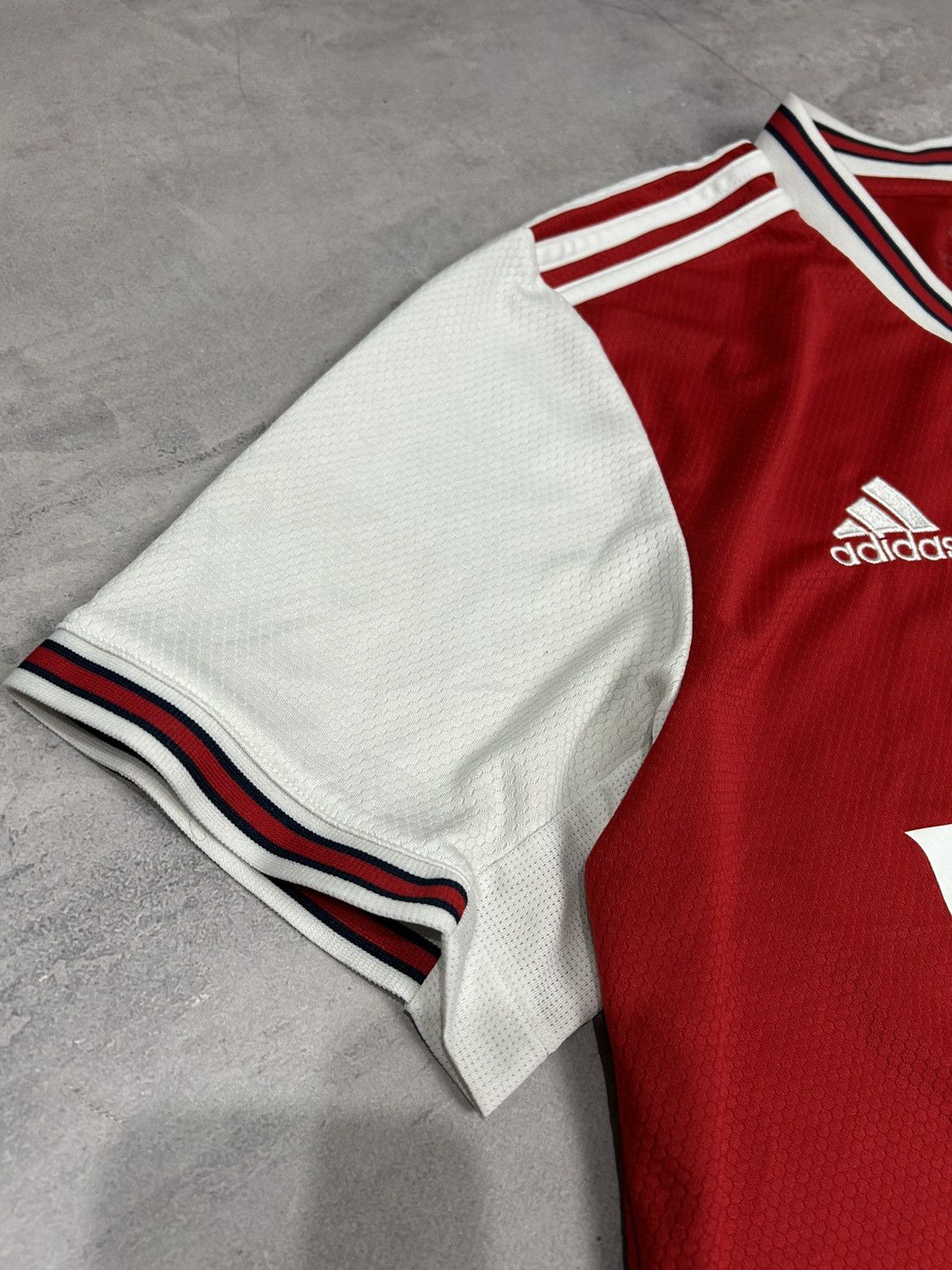Adidas Adidas Arsenal London 2019 2020 Soccer Jersey Football Shirt Size US L / EU 52-54 / 3 - 5 Thumbnail