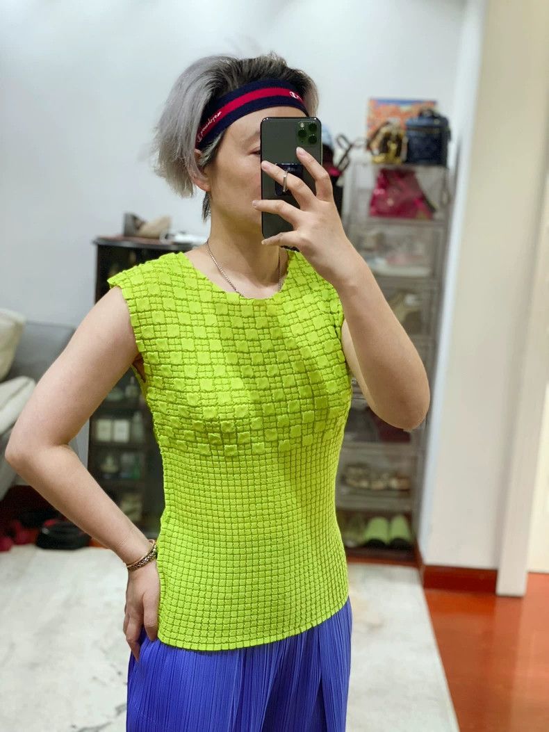 Issey Miyake Issey Miyake Main line: Avocado color concave-convex pleat Size S / US 4 / IT 40 - 9 Thumbnail