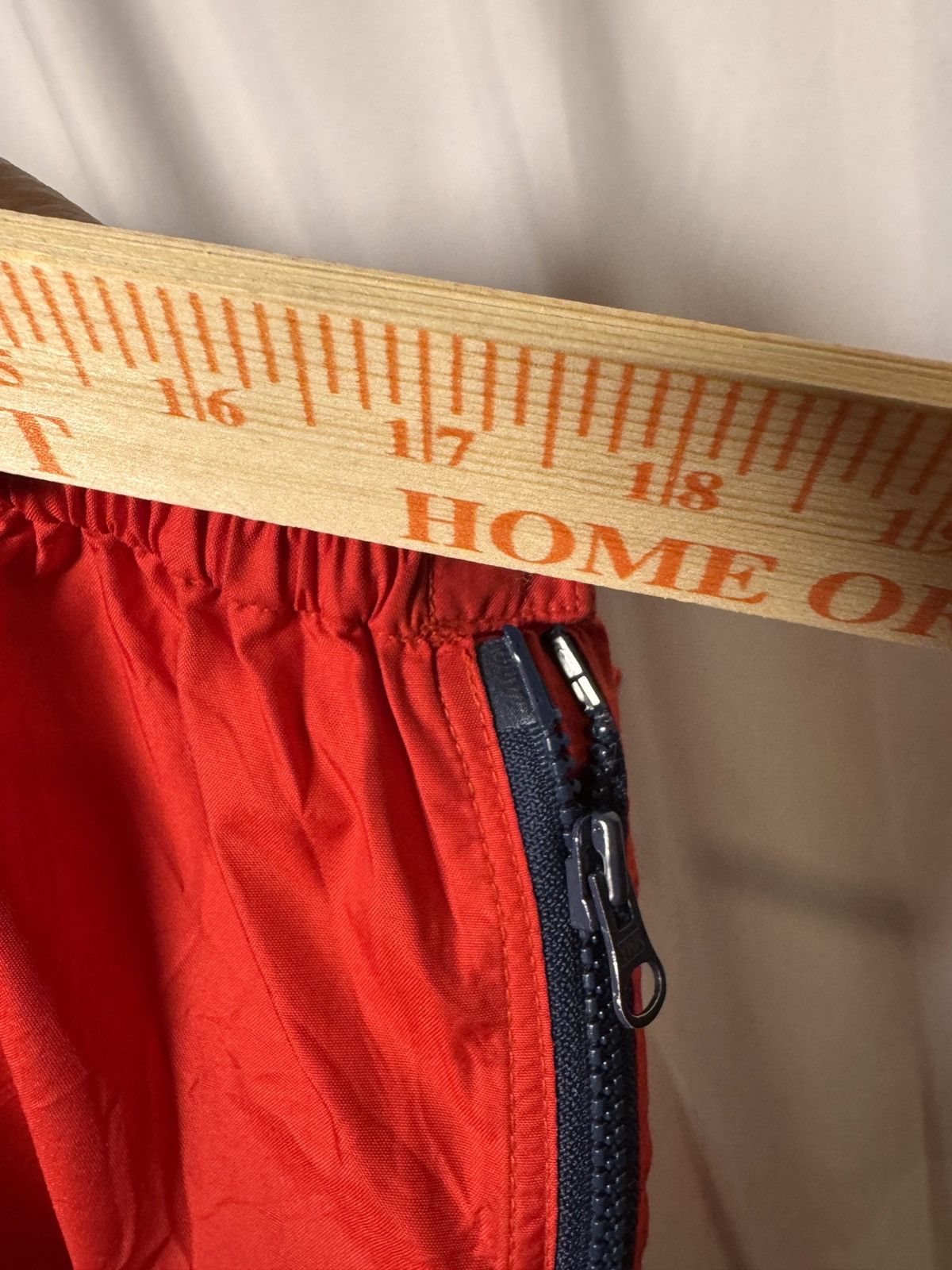 Patagonia Vtg 80s Patagonia Nylon Baggies Track Pants XL Japan Red Zip Size US 40 / EU 56 - 9 Thumbnail