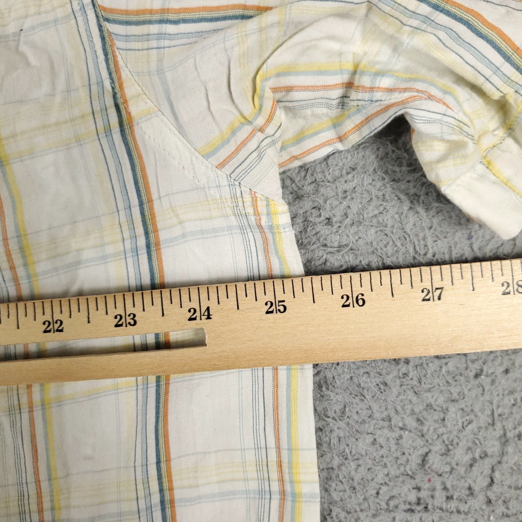 Vintage Columbia Shirt Mens XL Beige Plaid Button-Up Short Sleeve Casual Business Formal Workwear Paperback? Size US XL / EU 56 / 4 - 6 Thumbnail