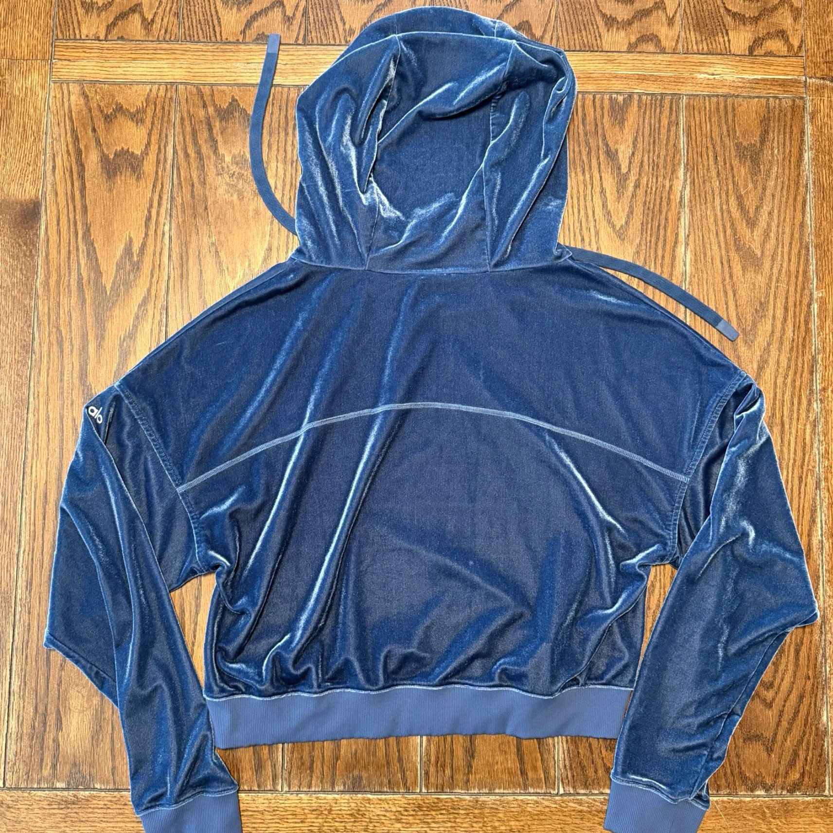 Alo Yoga Alo Yoga Velour Cropped Hoodie Teal Blue Athletic Pullover Size Medium - Vest? (No) Size M / US 6-8 / IT 42-44 - 3 Thumbnail