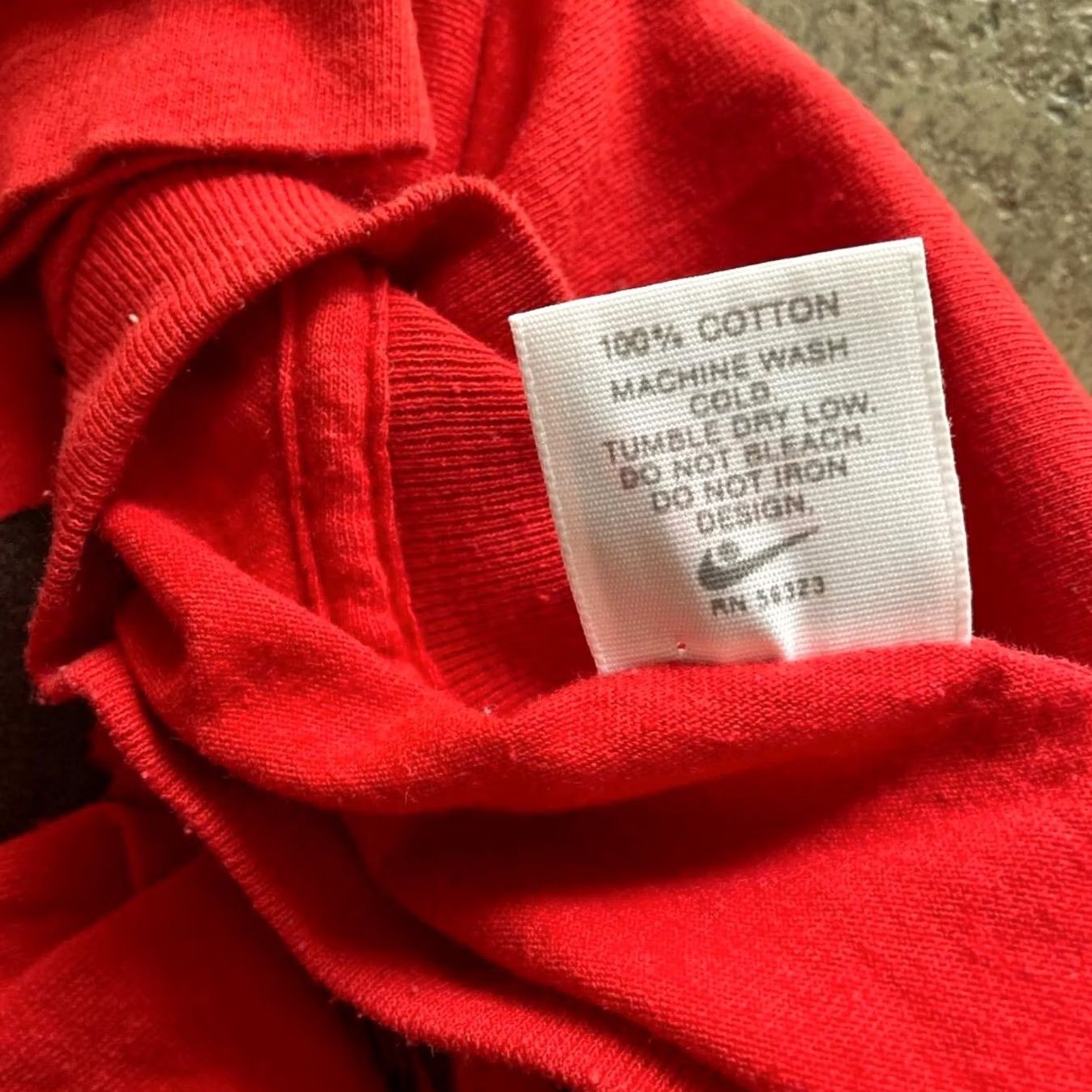 Nike VINTAGE Nike Michael Jordan Spike Lee High Flying 360 Slam Shirt XL Red Mens 90s Size US XL / EU 56 / 4 - 4 Thumbnail