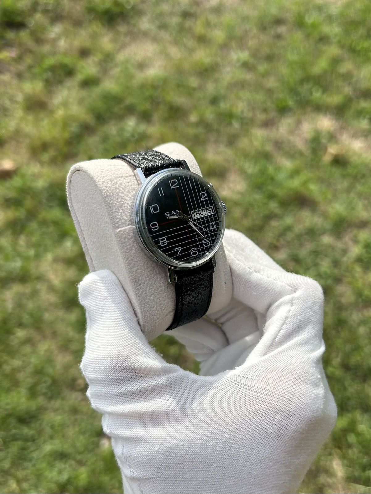 Vintage Vintage Watch Slava USSR Soviet Mechanical 1980s Size ONE SIZE - 6 Thumbnail