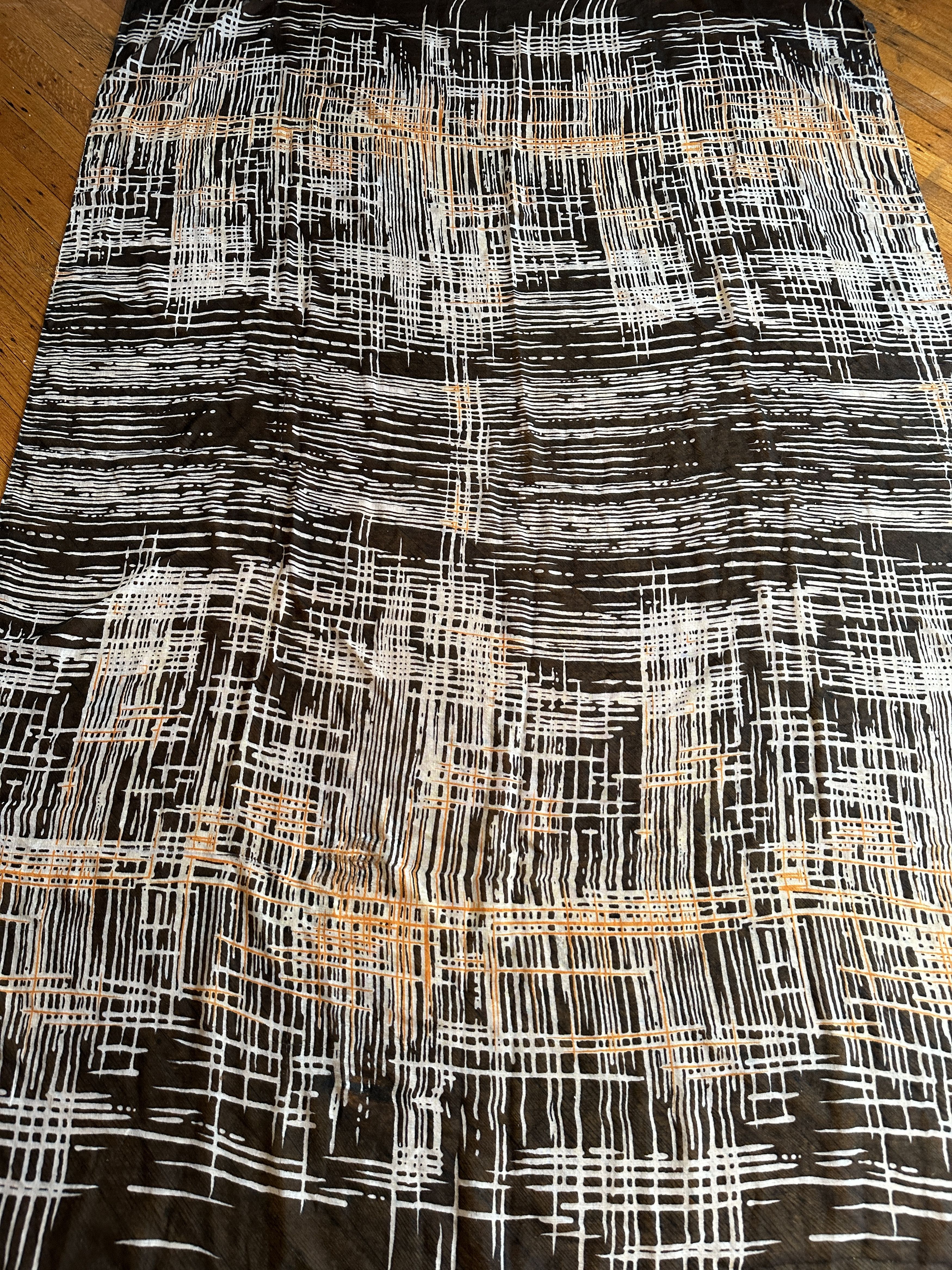 Karmaloop Beautiful patterned scarf/wrap - 74" x 50" 100% polyester Size ONE SIZE - 6 Thumbnail