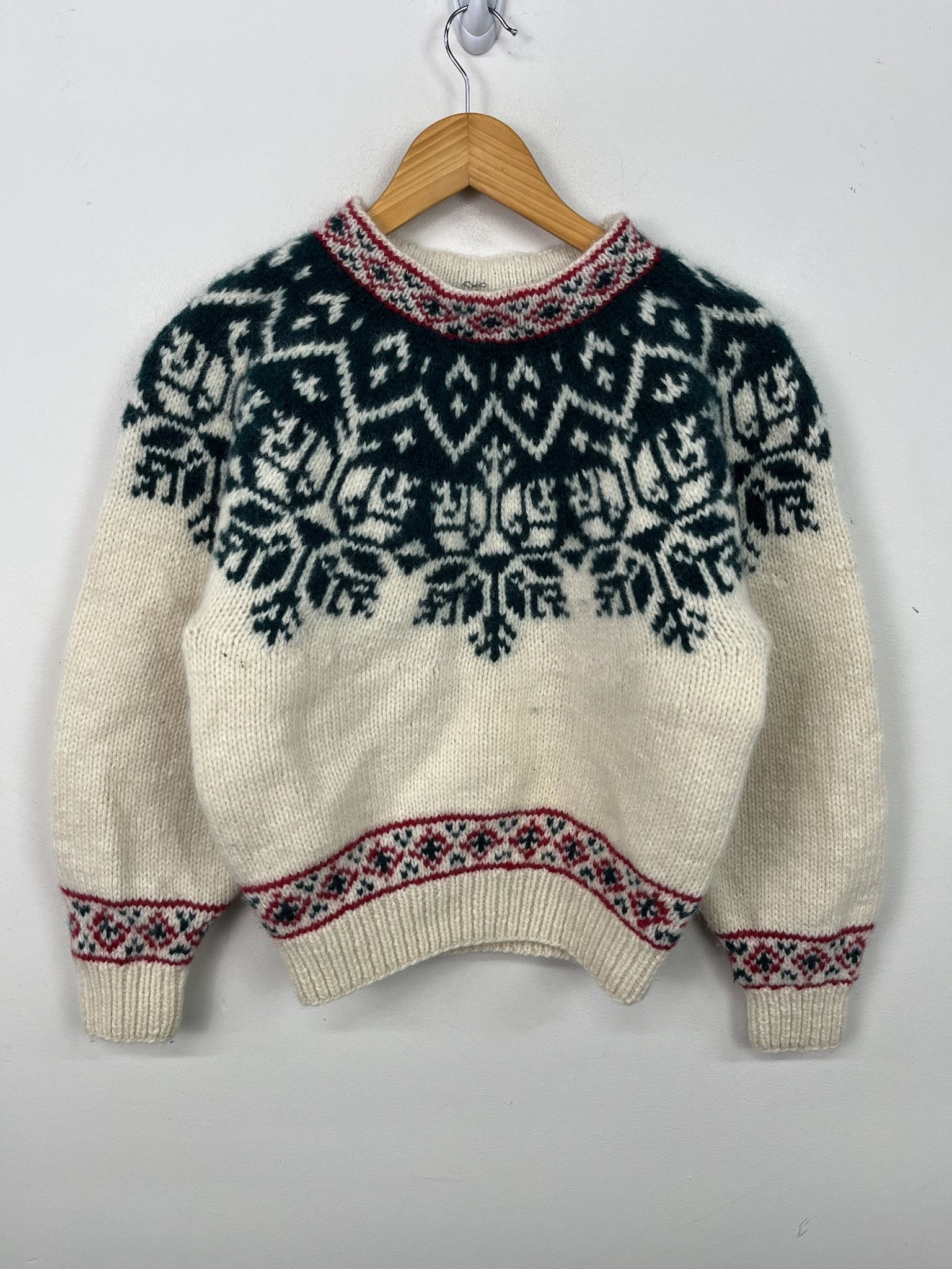Eddie Bauer Vintage Eddie Bauer 90s Wool Ring Neck Knit Sweater Size M Size US M / EU 48-50 / 2 - 1 Thumbnail