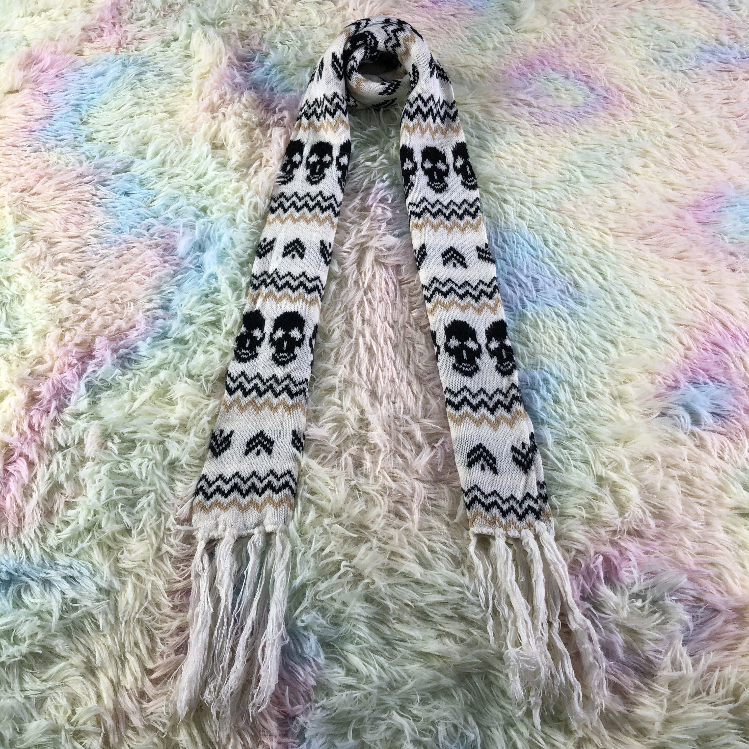 Vintage Skull Scarf / Muffler / Neckwear - KM383 Size ONE SIZE - 1 Thumbnail