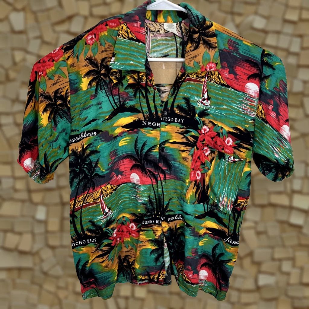 ALOHAS Beach Club Hawaiian Aloha Shirt 2XL Mens Shirt Floral Hibiscus Jamaica Montego Bay Island Beach Multicolor Button-Up Short Sleeve Casual Summer Size US XXL / EU 58 / 5 - 1 Thumbnail
