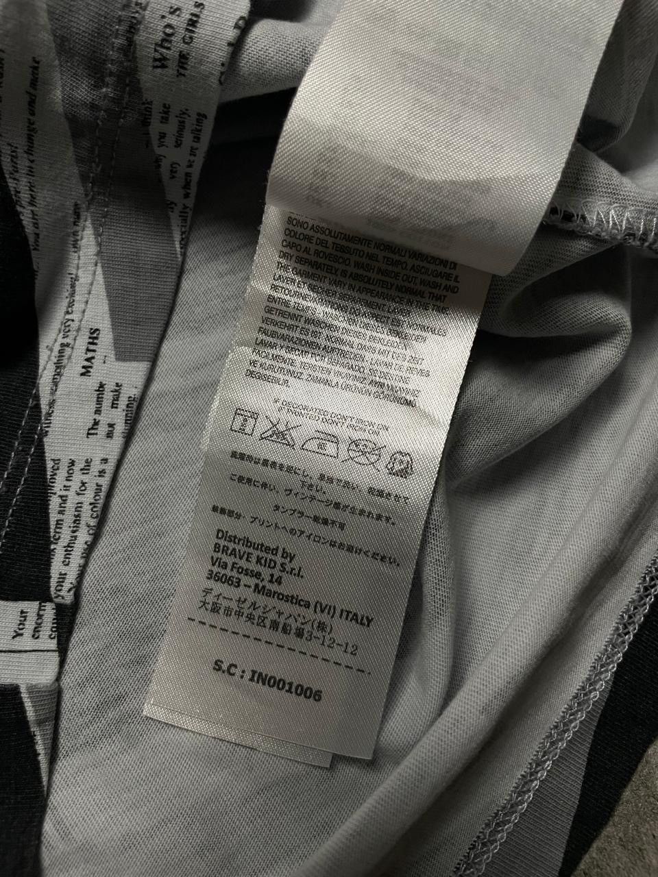 John Galliano News Paper Prints Longsleeve T Shirt Long Sleeve Size S / US 4 / IT 40 - 7 Thumbnail