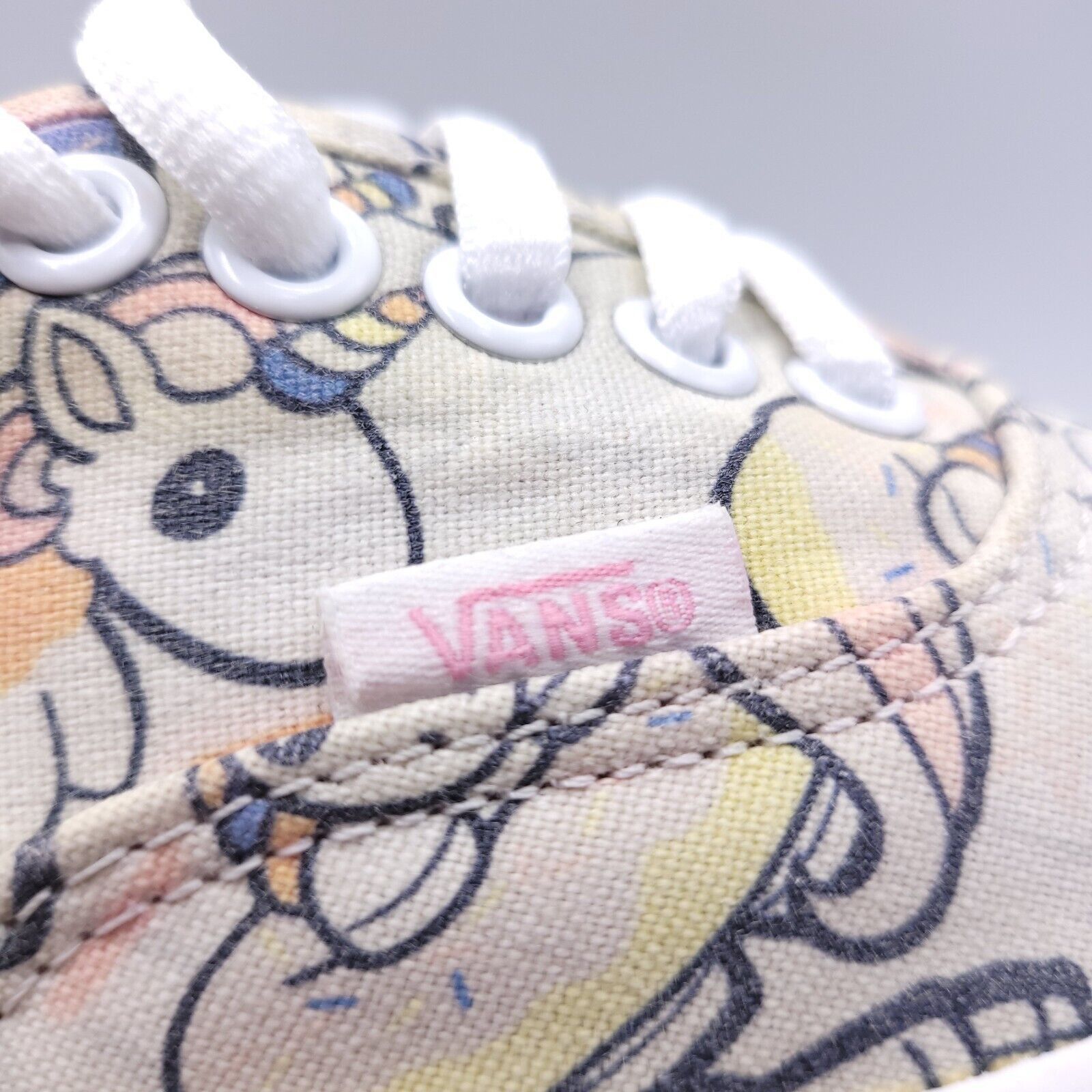 Vans Vans Off the Wall Shoe Womens Size 8 Mens 6.5 721356 White Size US 8 / IT 38 - 8 Thumbnail