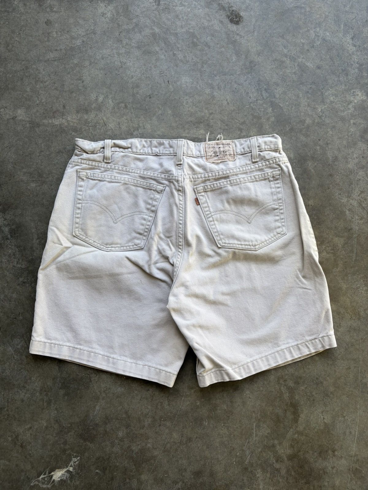 Levi's Levi’s 545 Vintage Cream Denim Shorts Jorts Skater 90s Size US 38 / EU 54 - 1 Thumbnail