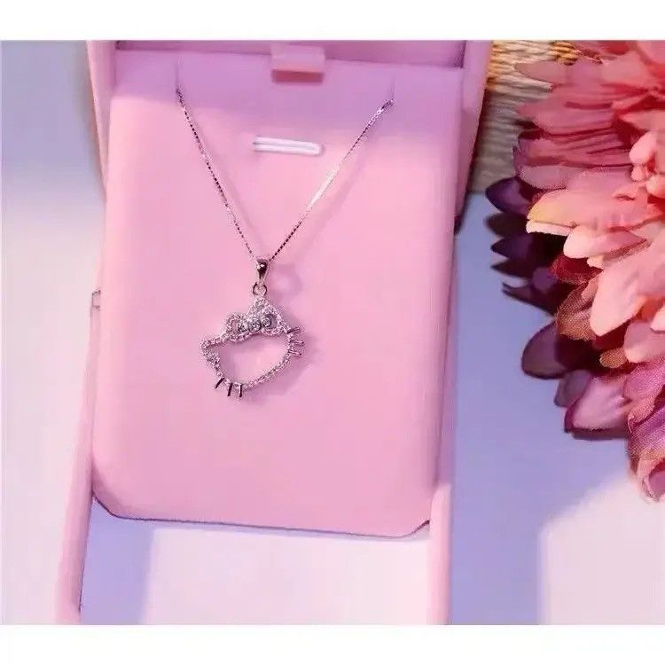 Jewelry Hello Kitty Sanrio Anime Crystal Pendant Necklace Size ONE SIZE - 3 Thumbnail