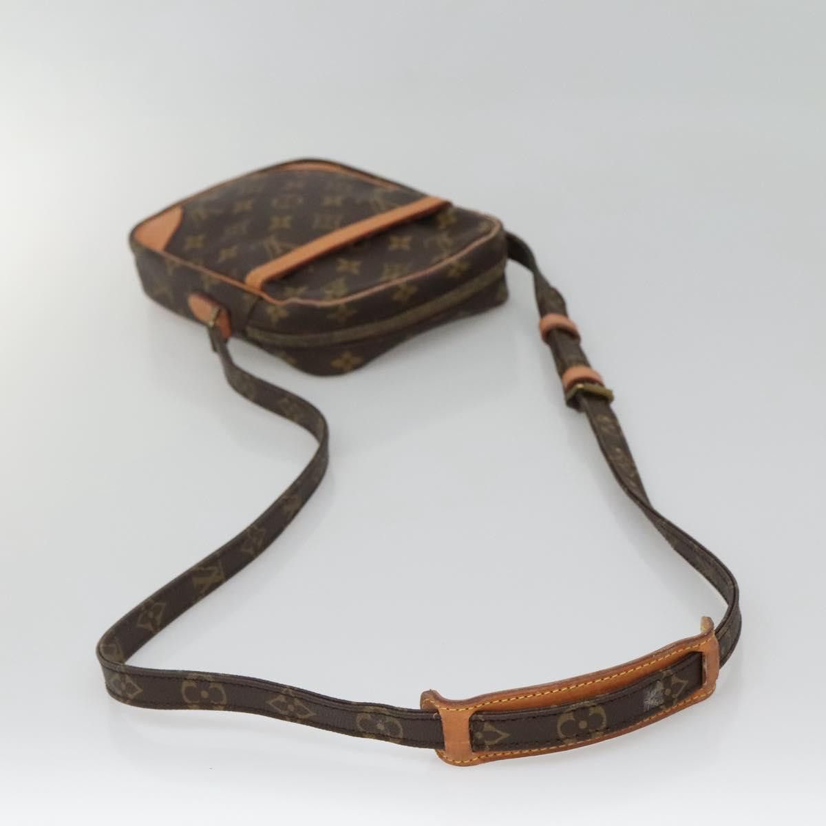 Louis Vuitton LOUIS VUITTON Monogram Danube Shoulder Bag M45266 Size ONE SIZE - 7 Thumbnail