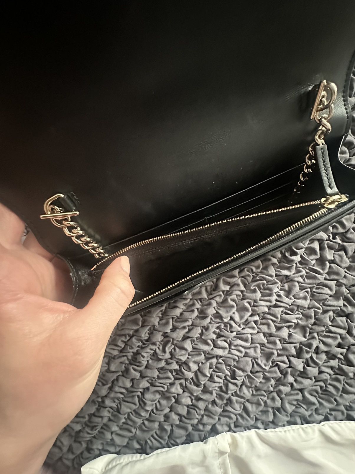 Gucci Guccissima Signature Bowy Chain Wallet Black Size ONE SIZE - 4 Thumbnail