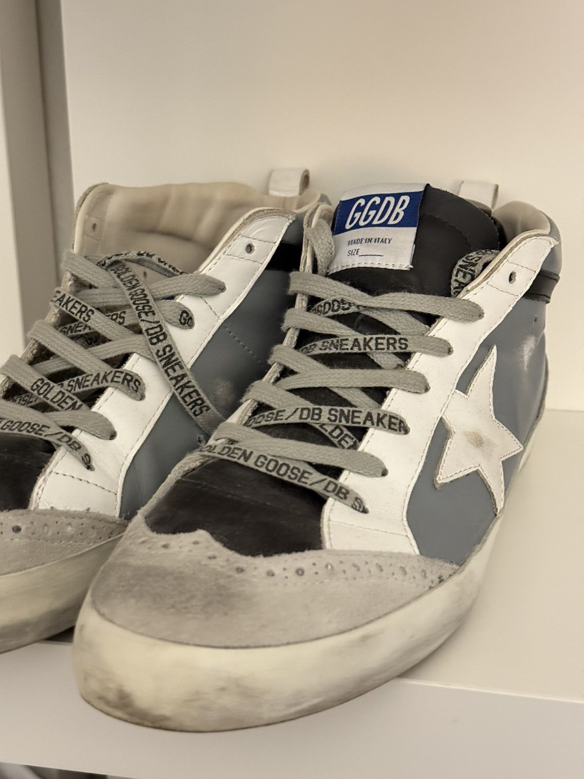 Golden Goose Golden Goose Limited Edition Mid Stars Size US 9 / EU 42 - 7 Thumbnail