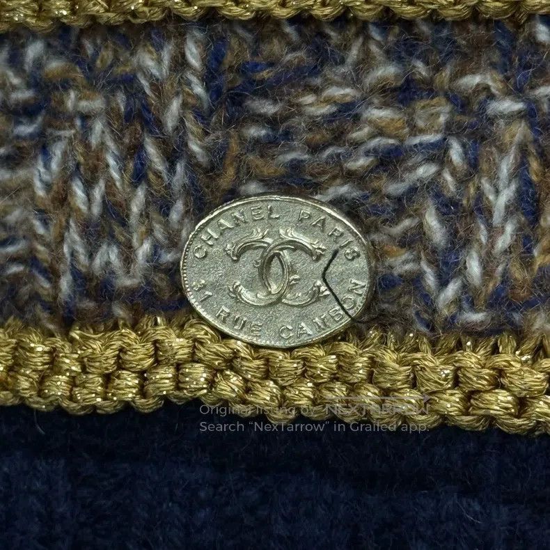 Chanel Chanel Castle series gold thread knitted pattern cashmere Size XS / US 0-2 / IT 36-38 - 9 Thumbnail