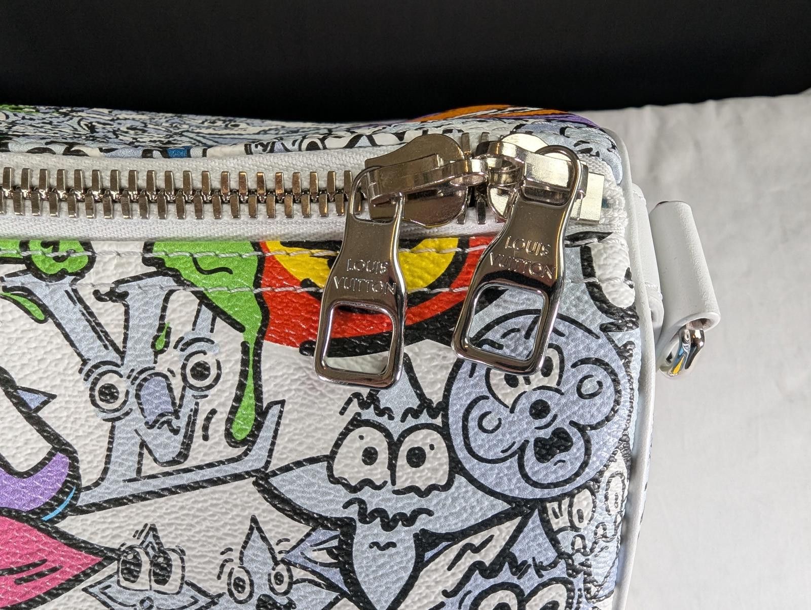 Louis Vuitton LOUIS VUITTON KEEPALL BANDOULIÈRE 50 - GRAFFITI COMICS Size ONE SIZE - 6 Thumbnail
