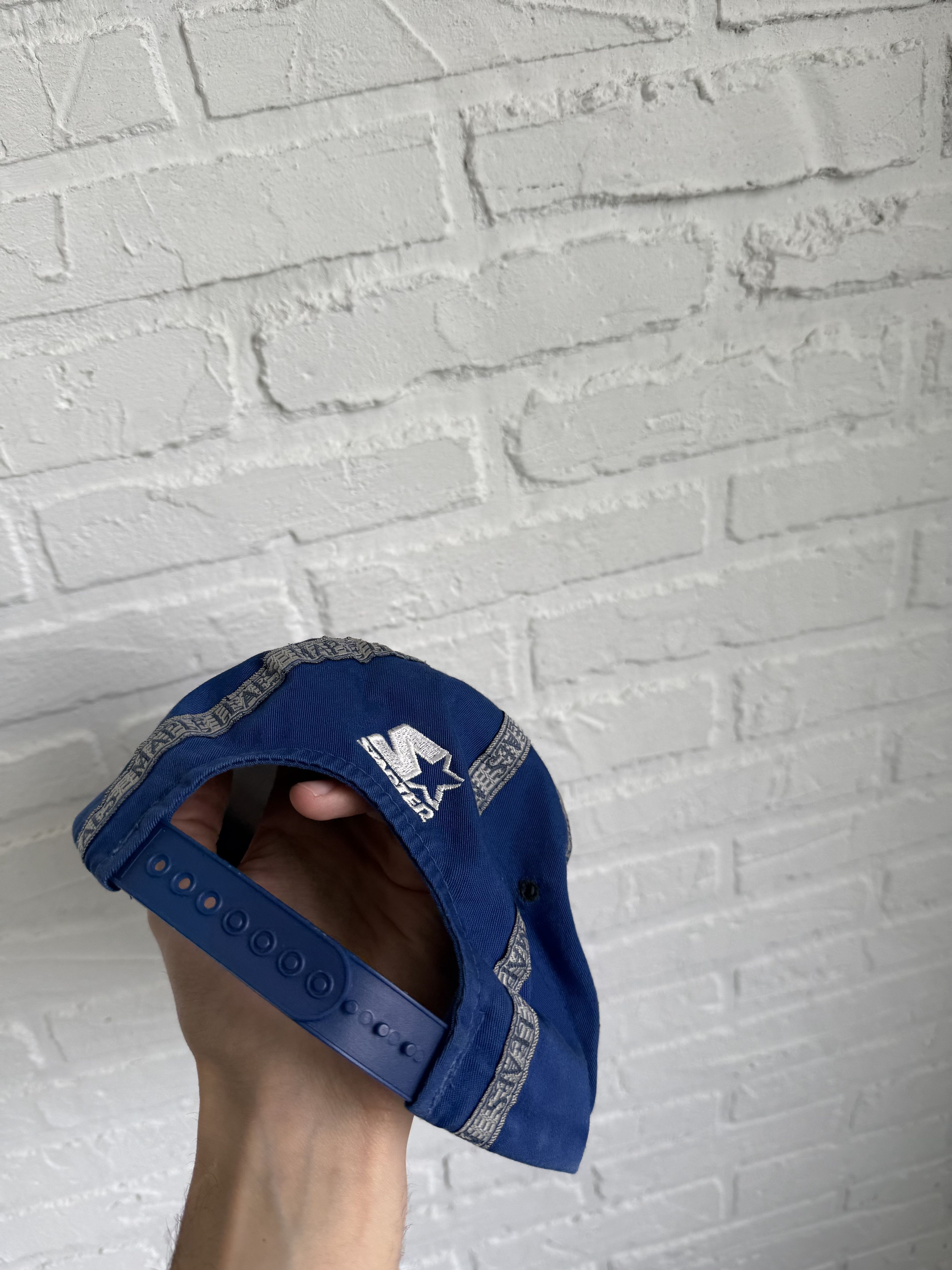 NFL × Starter × Vintage Vintage 90s Toronto Maple Leafs NFL cap Size ONE SIZE - 4 Thumbnail