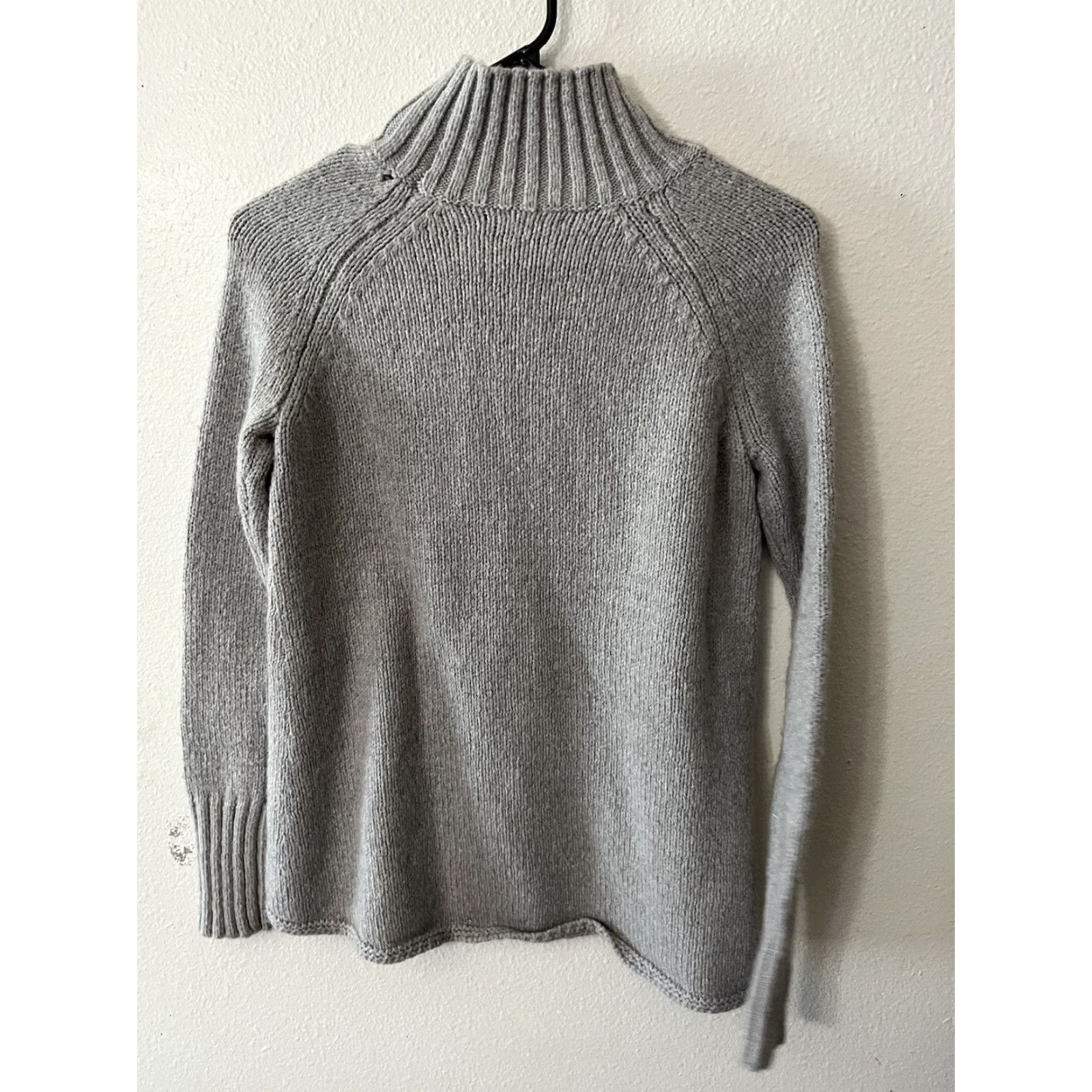 American Eagle Outfitters American Eagle Outfitters Women's Sweater XS Gray Mock Neck Solid Pullover Womens Size XS / US 0-2 / IT 36-38 - 3 Thumbnail