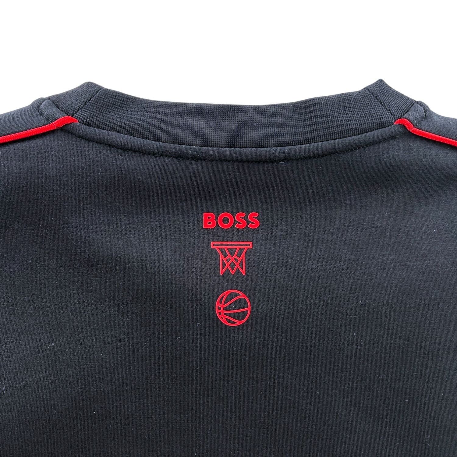 Hugo Boss × NBA Hugo Boss X Chicago Bulls NBA Collection Crewneck Sweatshirt Size US XXL / EU 58 / 5 - 4 Thumbnail