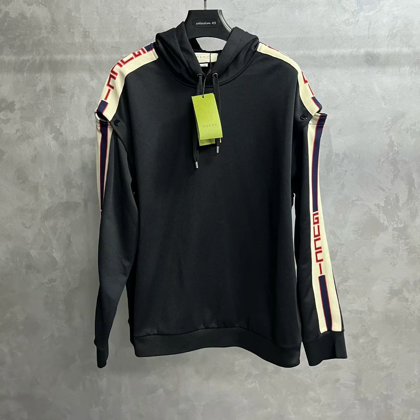 Gucci Gucci Black Detachable Sleeve Hooded Sweatshirt Size US L / EU 52-54 / 3 - 1 Thumbnail